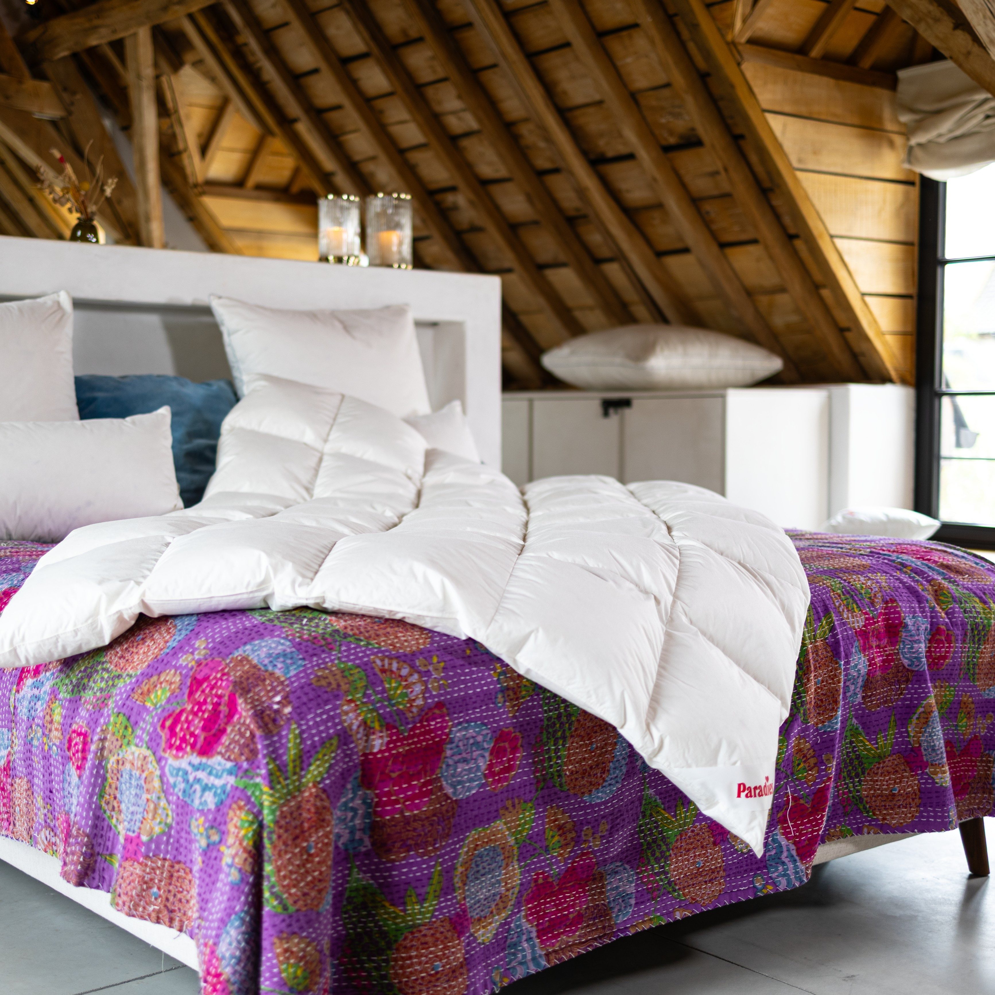 Paradies Gänsedaunenbettdecke Gabi 90, Daunendecke 135x200 cm, 155x220 cm und 200x200 cm, Füllung: 90% Daunen, 10% Federn, Bezug: 100% Baumwolle, warme Winterde – Bild 2 von 5