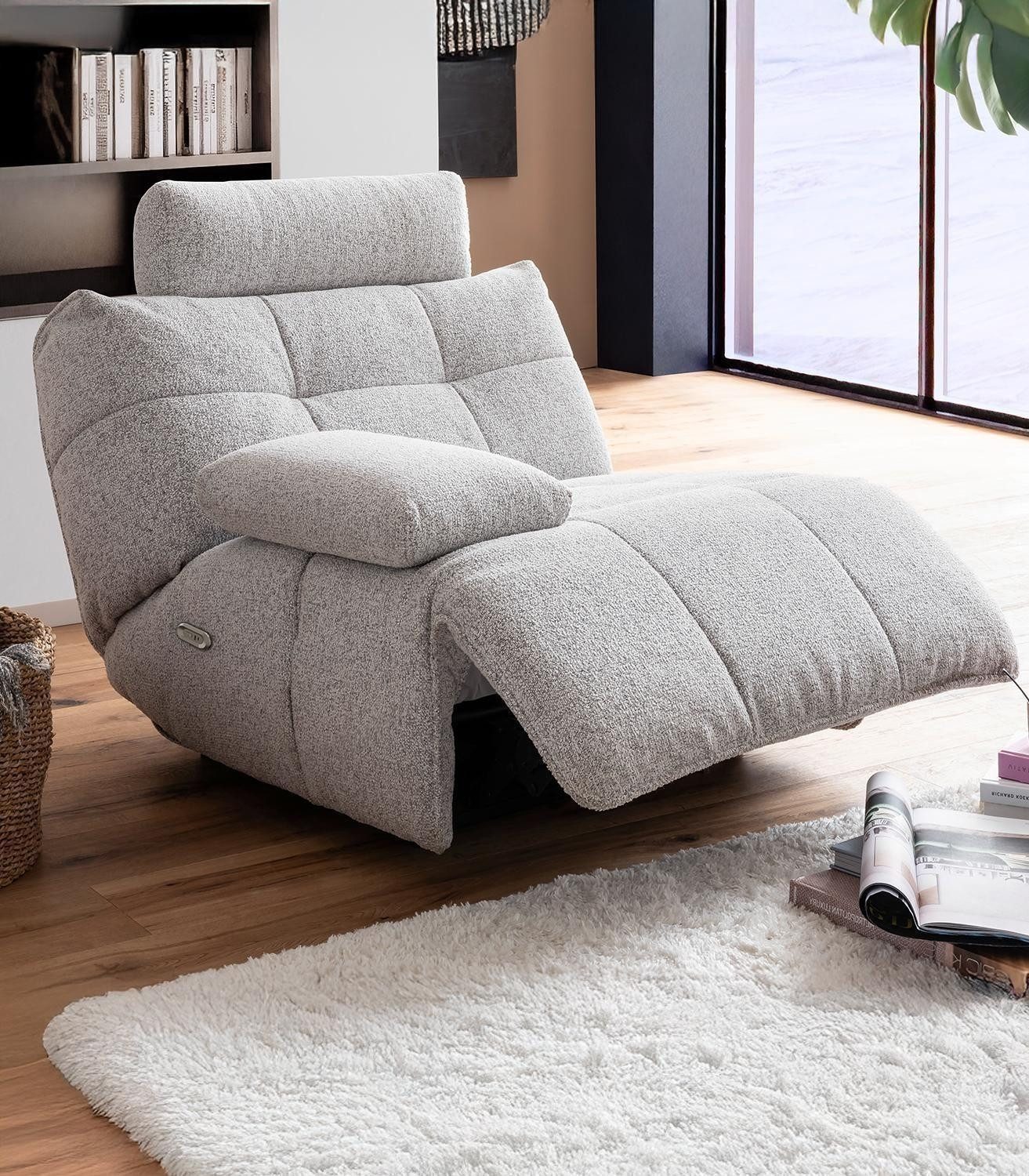 Relaxsessel BELVIANO, Hellgrau, Stoffbezug, mit Kopfstütze, 1-motorig, elektrische Relaxfunktion, B 93 x H 91 x T 105 cm