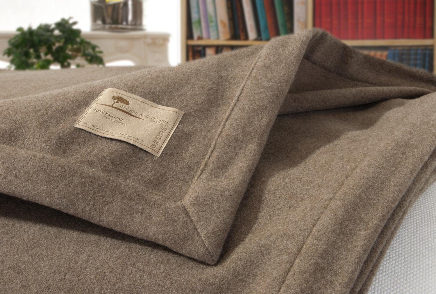 Wolldecke Kaschmirdecke "Amalfi" Premium, 100% Kaschmir, Naturprodukt premium, Wohnen und Accessoires GmbH & Co. KG