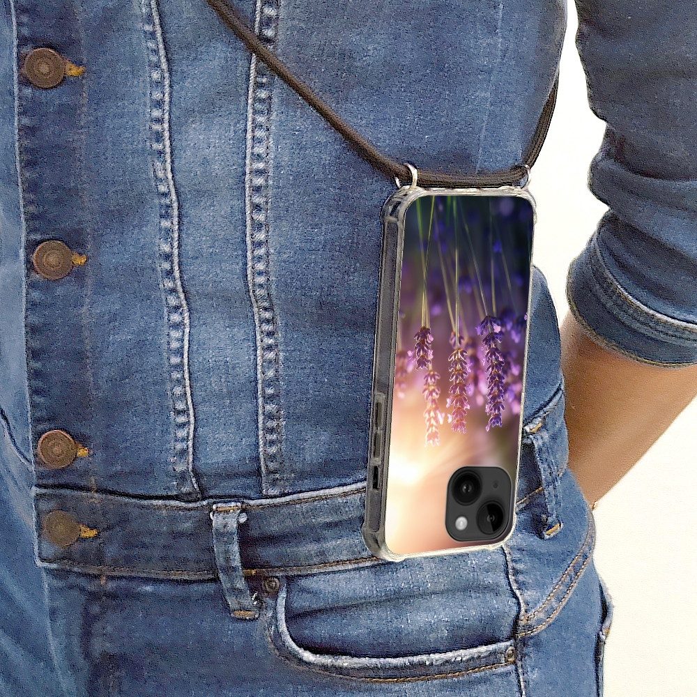 MuchoWow Handyhülle für Apple iPhone 14 Lavendelblüten - Lila - Sonnenlicht, Tragbare Handyhüllen mit Kette zum umhängen, Handykette Handyband