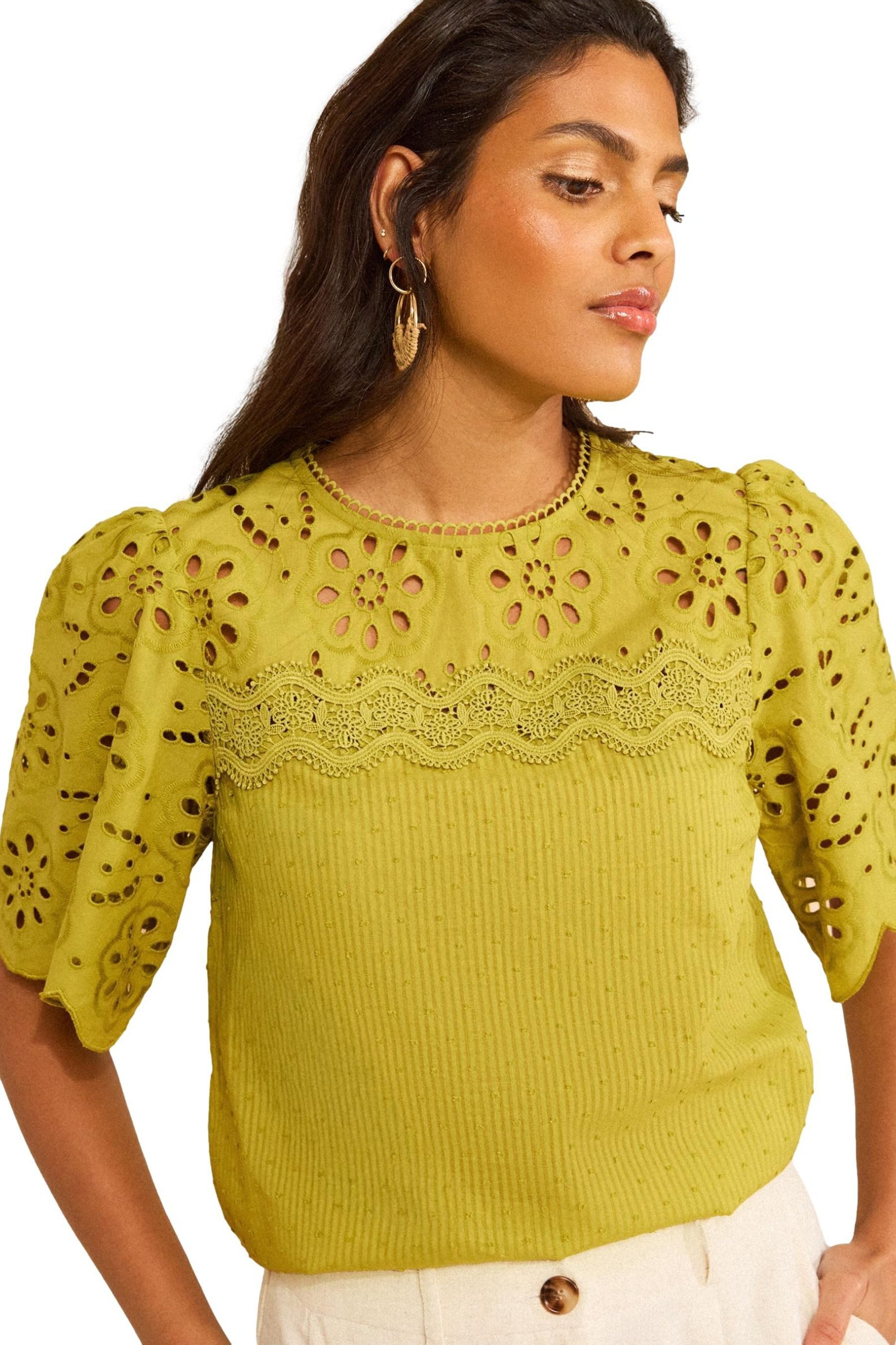Love & Roses Kurzarmbluse Love & Roses Bluse mit Lochstickerei, Regular (1-tlg)
