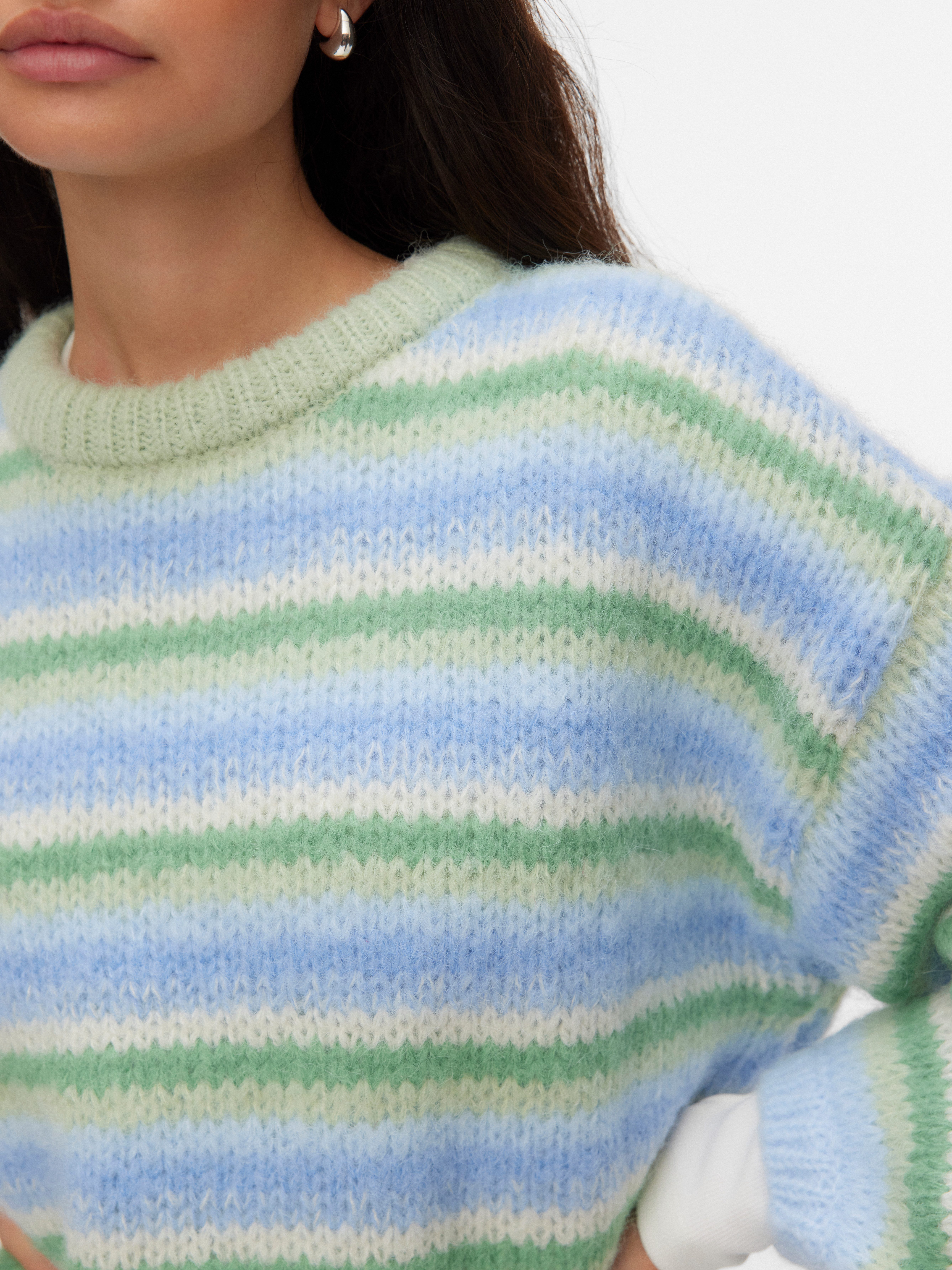 Vero Moda Strickpullover VMMAYBE STRIPE LS O-NECK PULLOVER NOOS Kunstfaser, loose fit