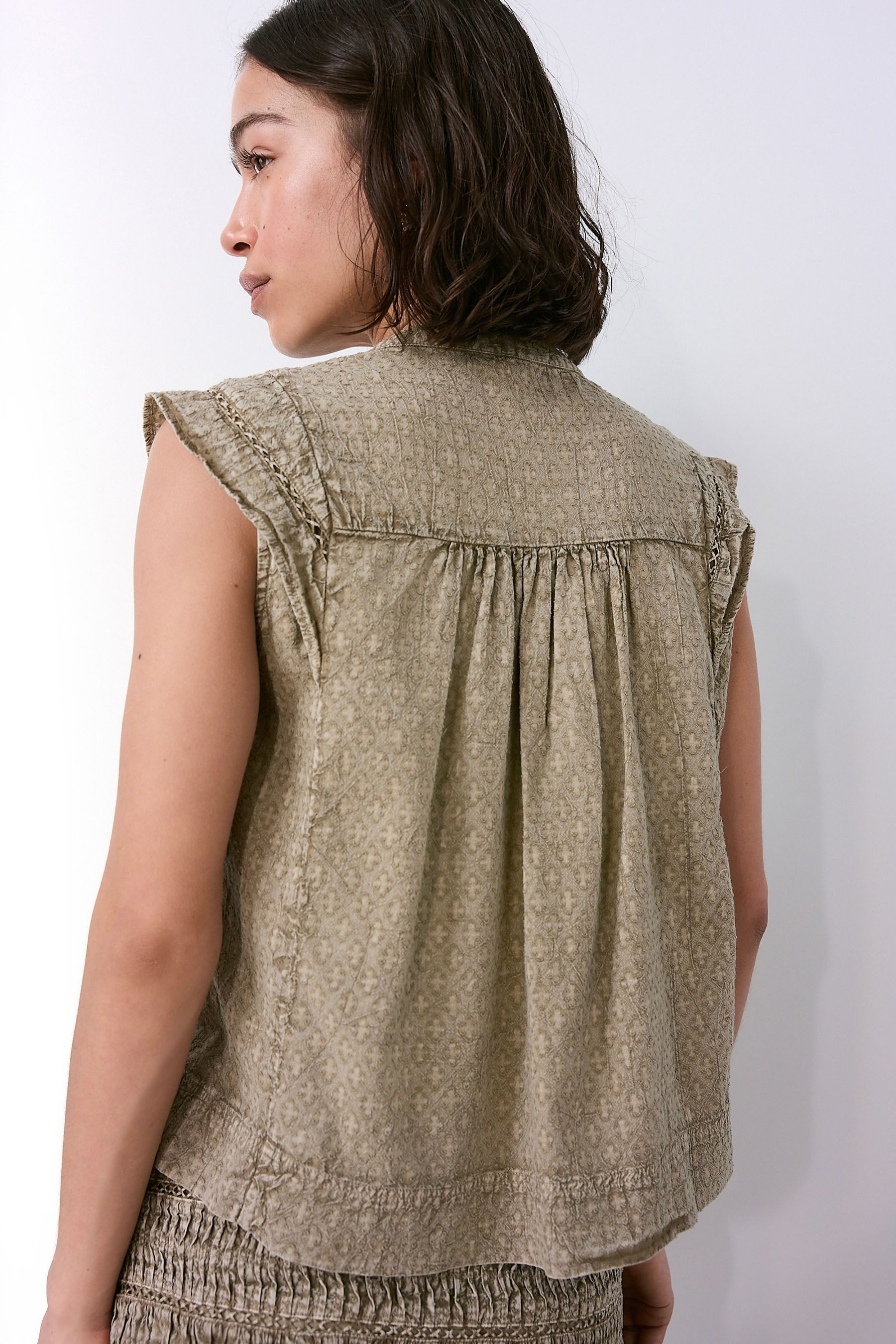 Next Blusentop Ärmellose Jacquard-Bluse (1-tlg) günstig online kaufen