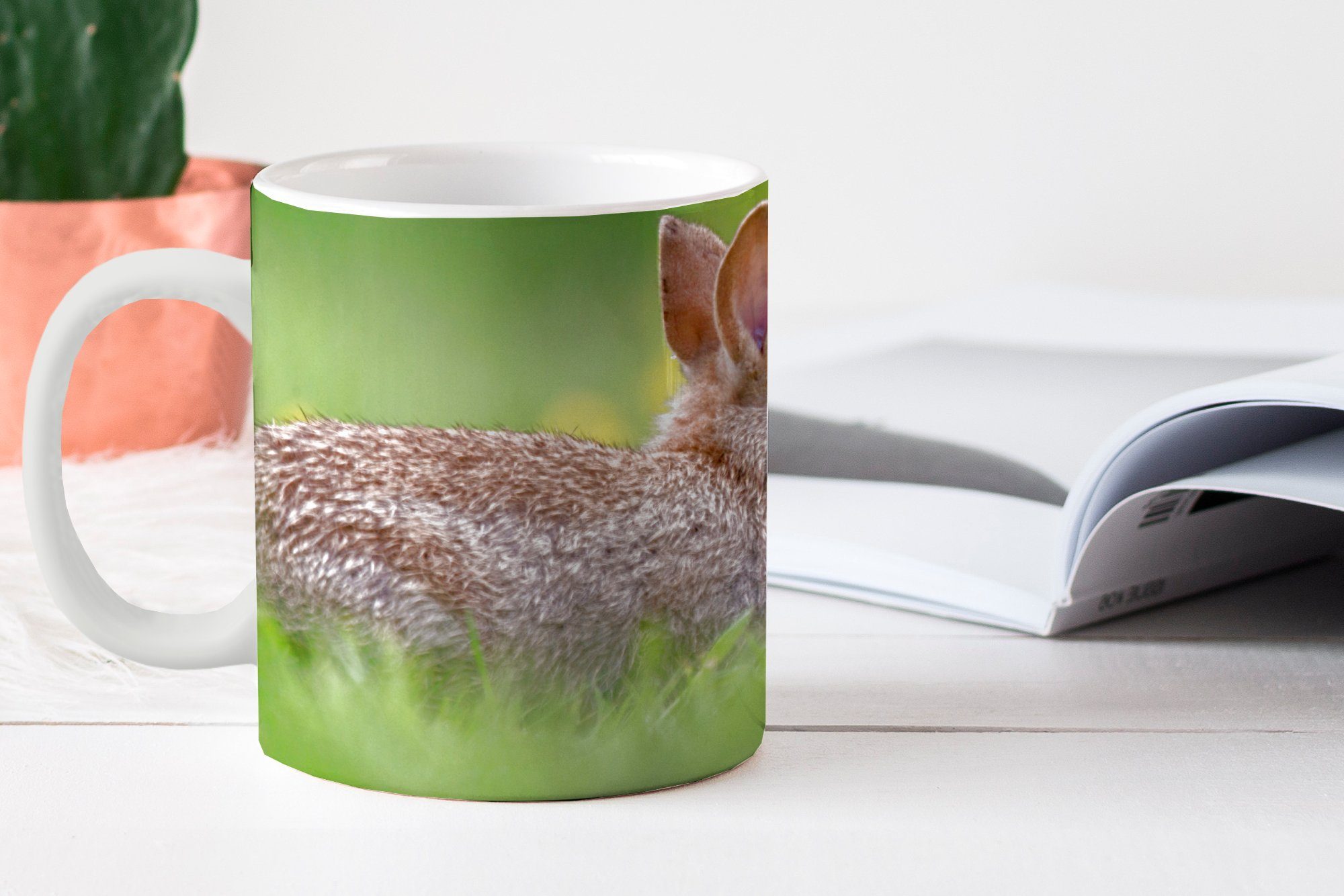 Keramik, - Tasse MuchoWow Kaninchen Teetasse, Becher, Kaffeetassen, Geschenk Teetasse, - Baby Gras,