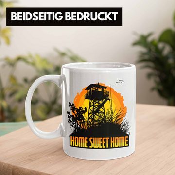 Trendation Tasse Jäger Tasse Home Sweet Home im Hochsitz! Lustiges Geschenk für Jäger