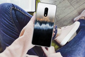 MuchoWow Handyhülle Abstrakt - Gold - Luxus - Blau, Phone Case, Handyhülle OnePlus 7, Silikon, Schutzhülle