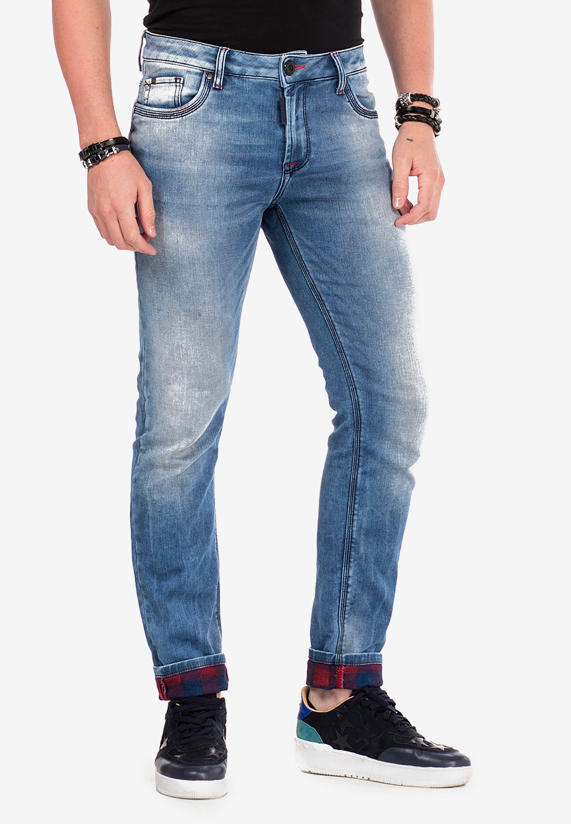 Slim-fit-Jeans im Cipo Baxx Used blau & Look