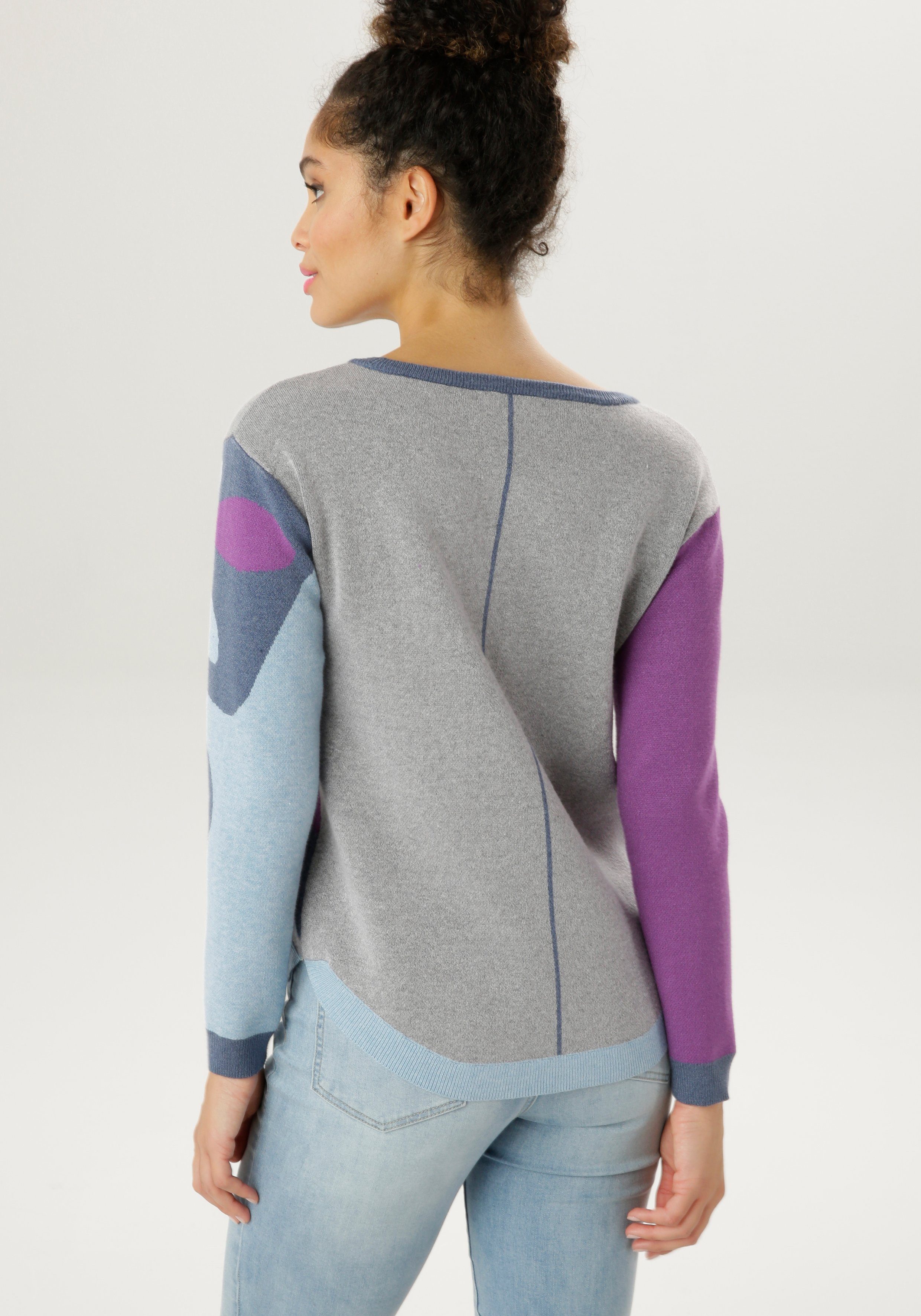 Aniston SELECTED Strickpullover, mit eingestricktem Schmetterlingsmotiv günstig online kaufen