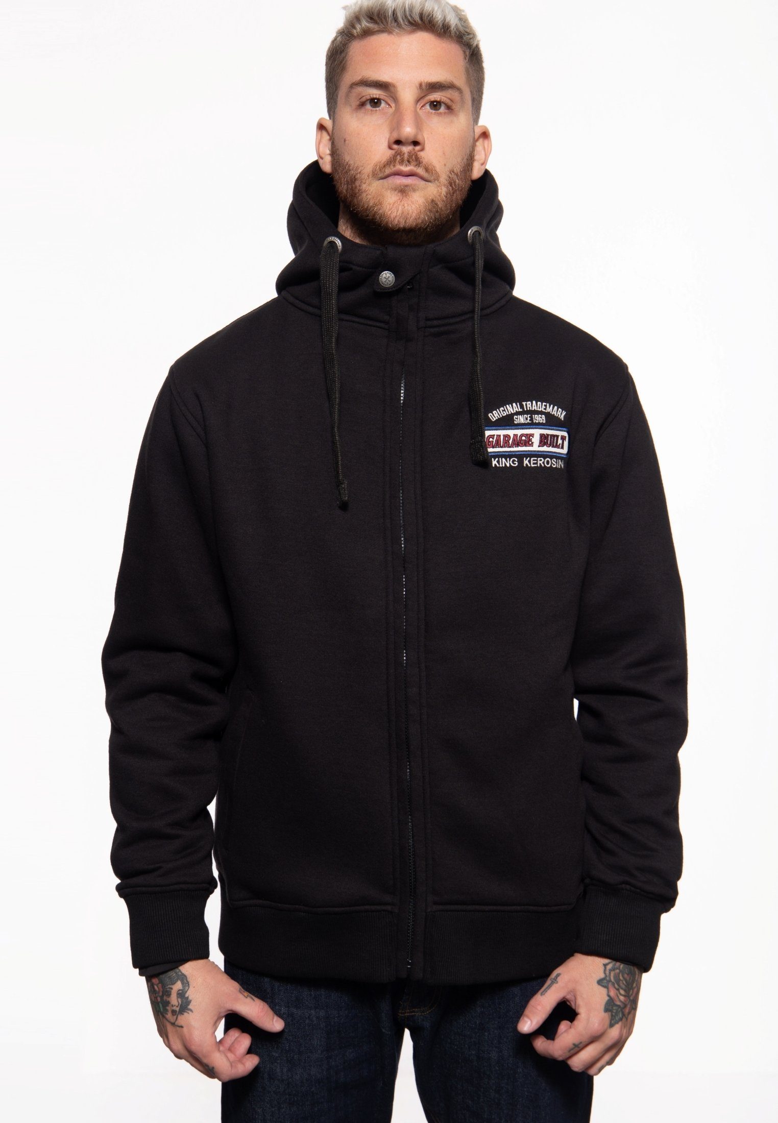 KingKerosin Kapuzensweatjacke Garage Built mit Stickereien