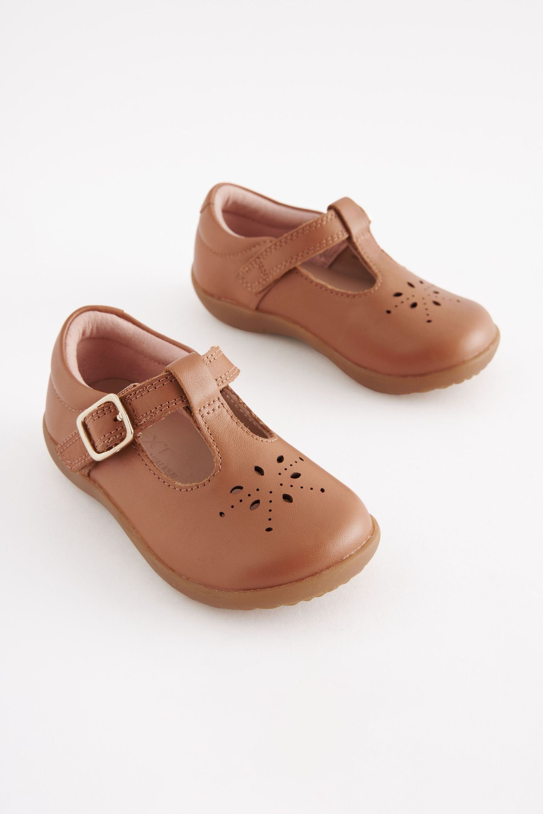 Laufanfänger mit (1-tlg) Lauflernschuh Leather Schuh Next für Brown Tan T-Steg
