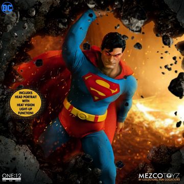 MEZCO Actionfigur Superman One:12 Actionfigur DC Comics, Man of Steel