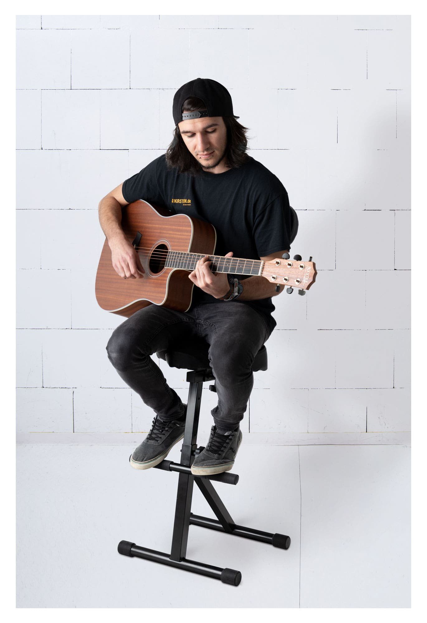 Classic Cantabile Stehhilfe ST-200 PRO Stehhilfe Stehstuhl Stehsitz Bügelstuhl (1 St), (massives Stahlgestell, Gummifüßen, Sitzhöhe 5-stufig, schwarz