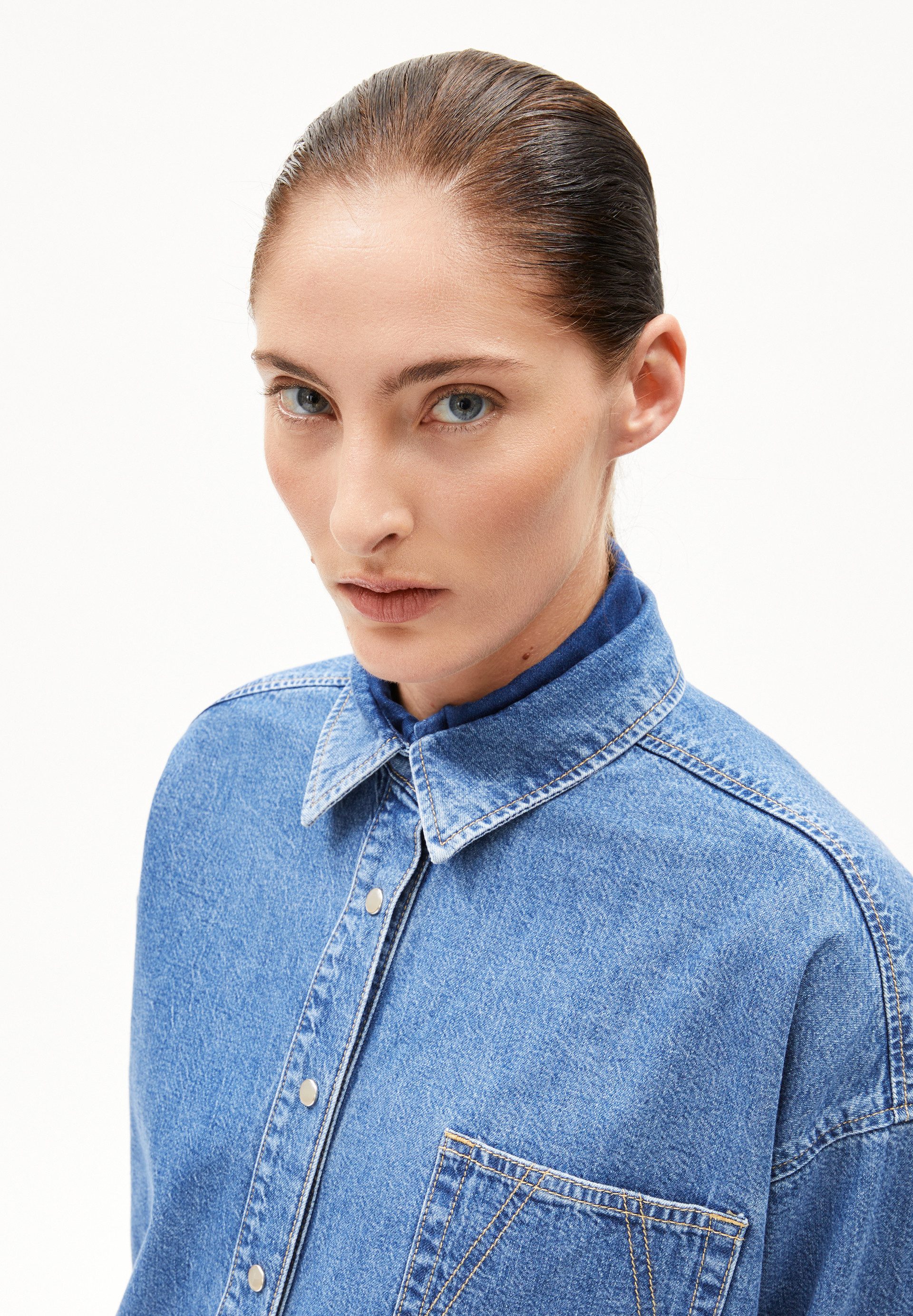 Armedangels Langarmbluse NALAANI Jeansbluse aus Bio-Baumwoll Mix Oversized Fit