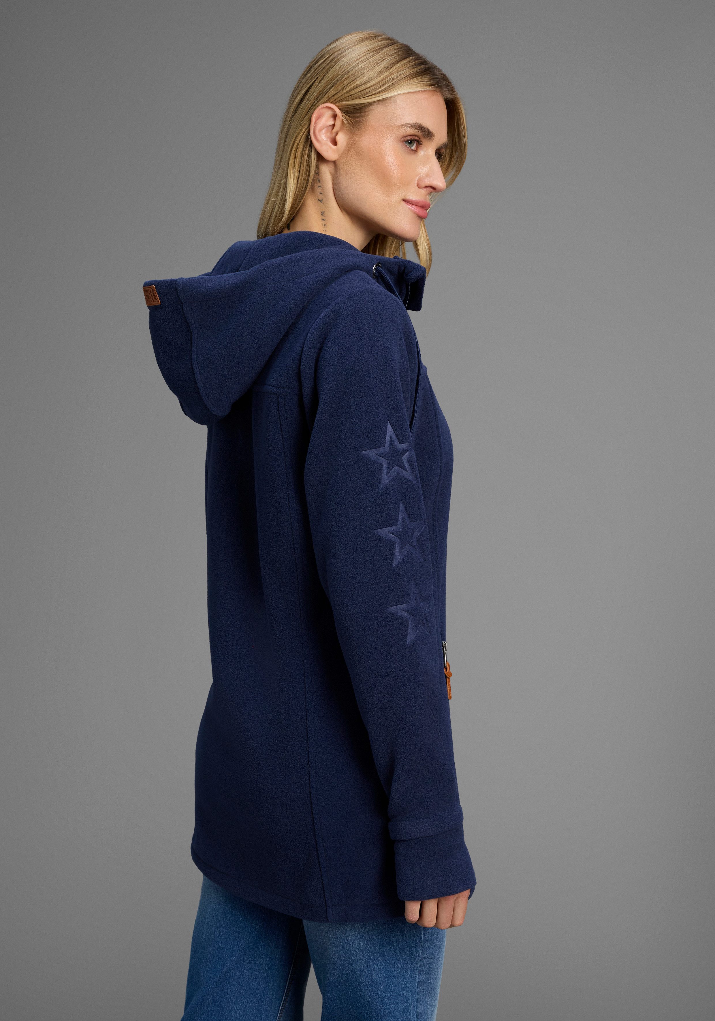 KangaROOS Fleecejacke figurbetonter Schnitt, mit Kapuze, günstig online kaufen