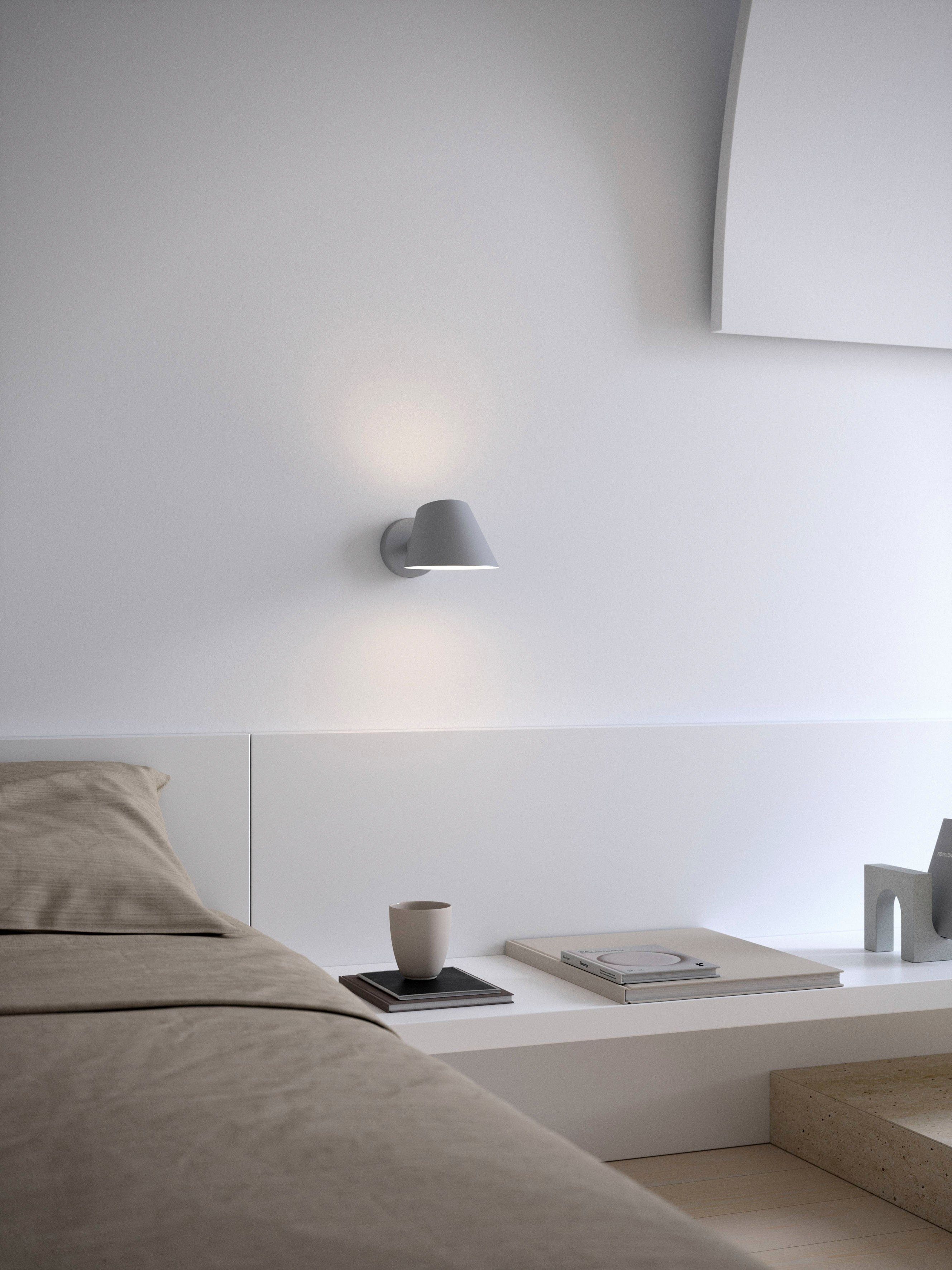 design for the people und ohne Stay, minimalistisches Nordisches Leuchtmittel, Design, Lampenkopf verstellbarer Wandleuchte
