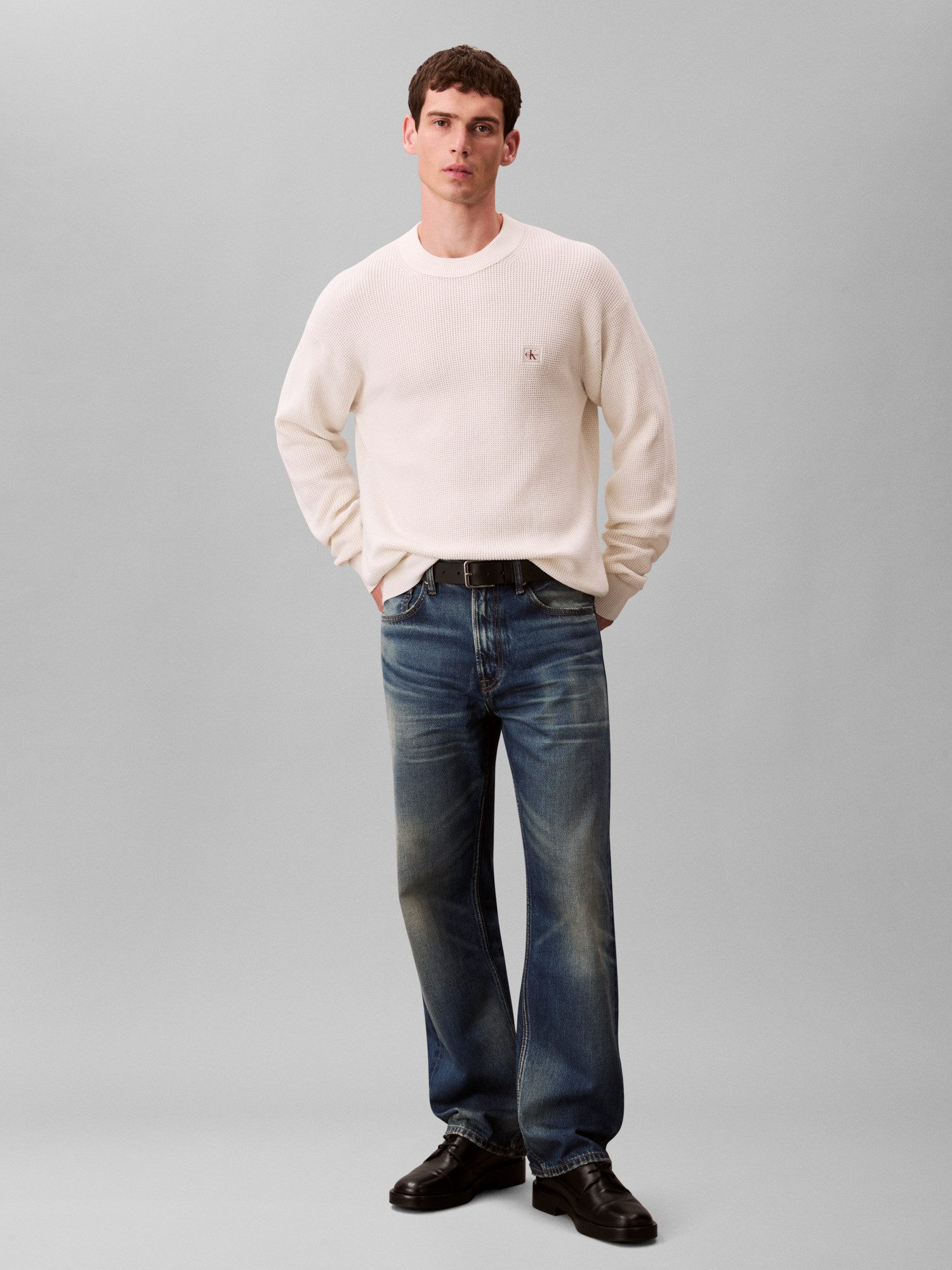 Calvin Klein Jeans Rundhalspullover LS EZ COTTON WAFFLE CRWNK SWTR 9 Rundhalsausschnitt, regular fit