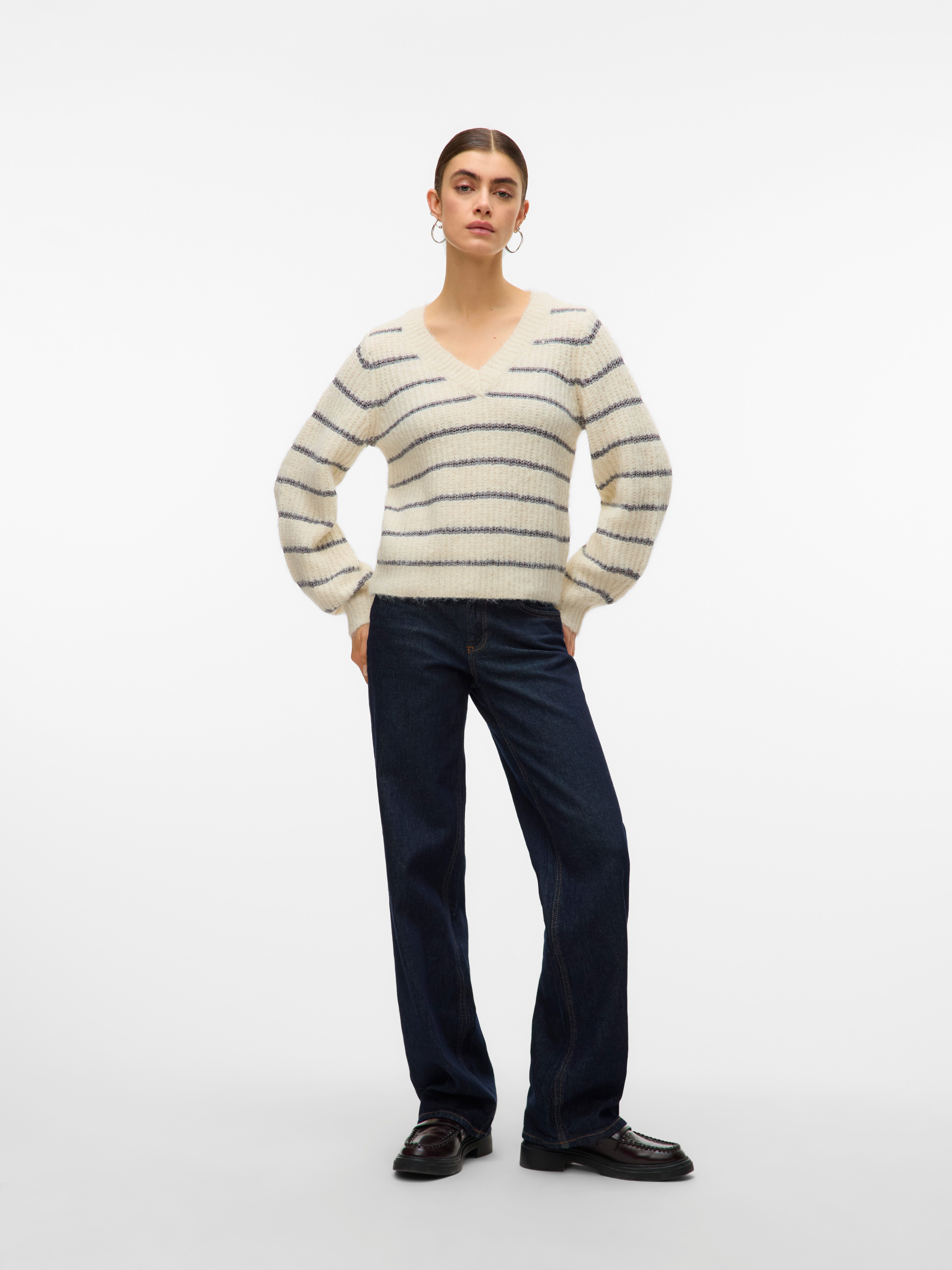 Vero Moda V-Ausschnitt-Pullover VMAWESOME SHINE LS V-NCK STRIPE PULL BOO mit Glitzer-Effekt