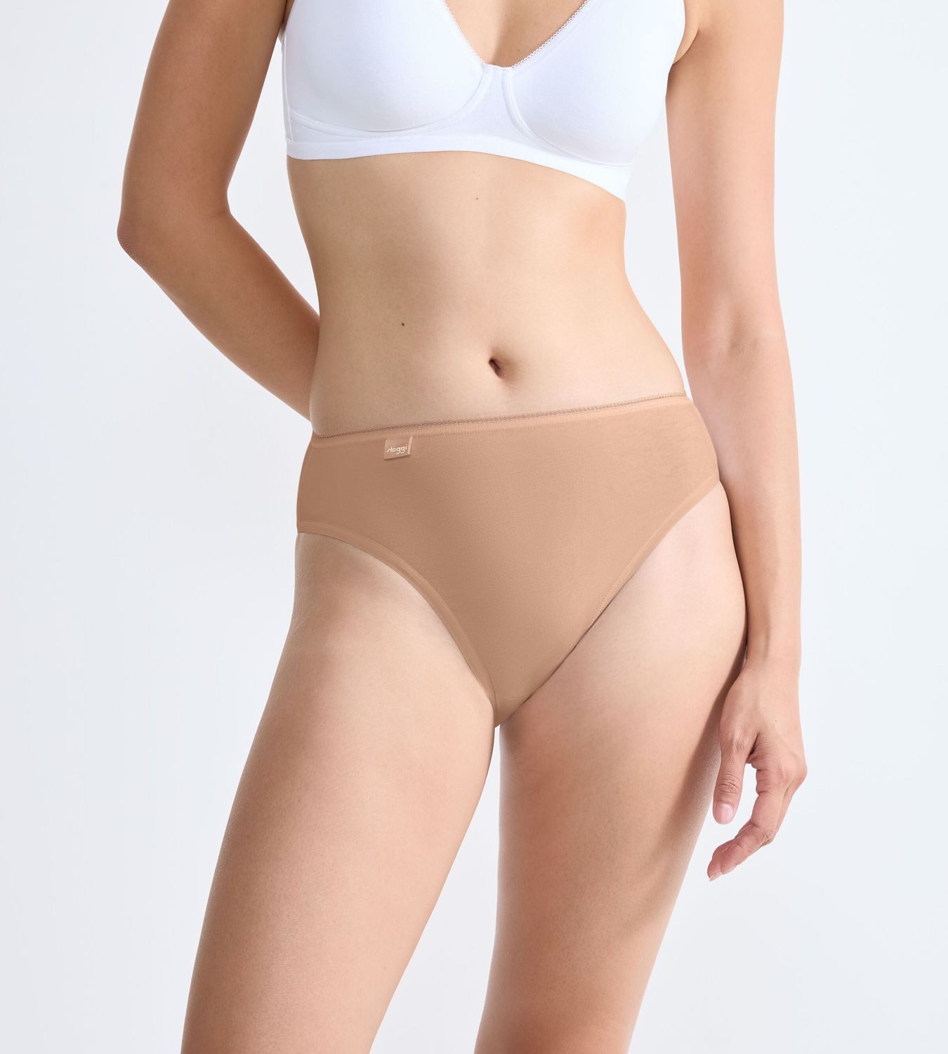 sloggi Taillenslip 24/7 mit angenehmen Elastikbund und Picotspitze im 9er Pack – Bild 2 von 5