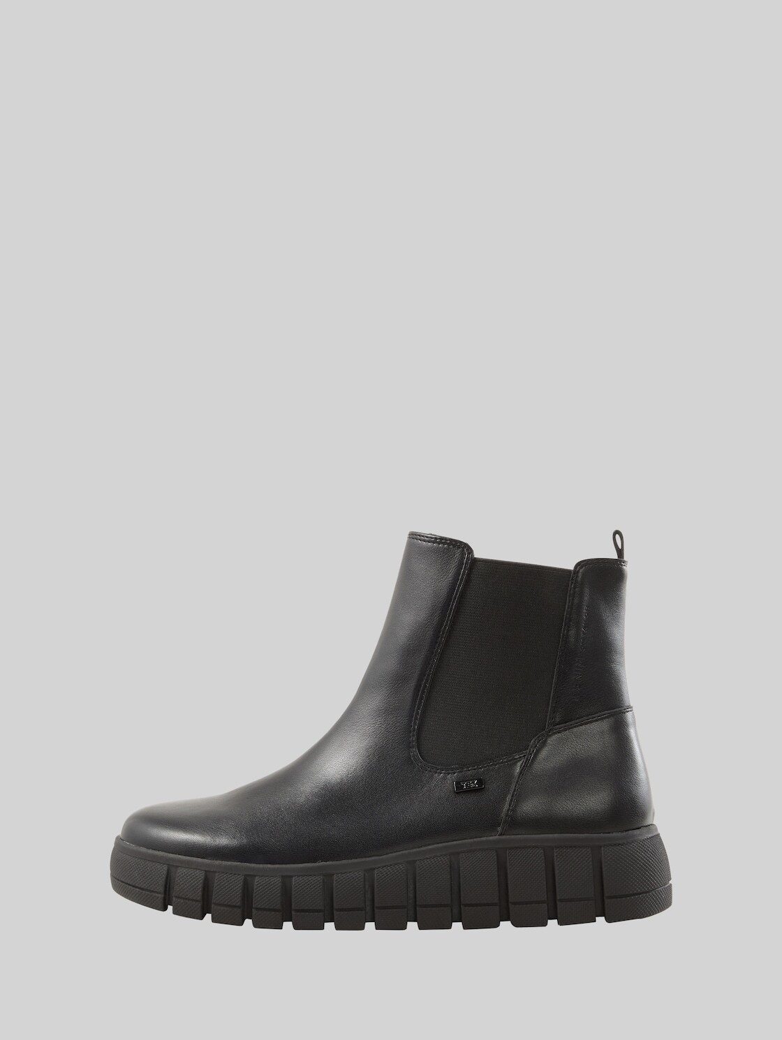 TOM TAILOR Denim Shoes Licence Stiefel (1-tlg) Chelsea Boots mit Plateau-Sohle