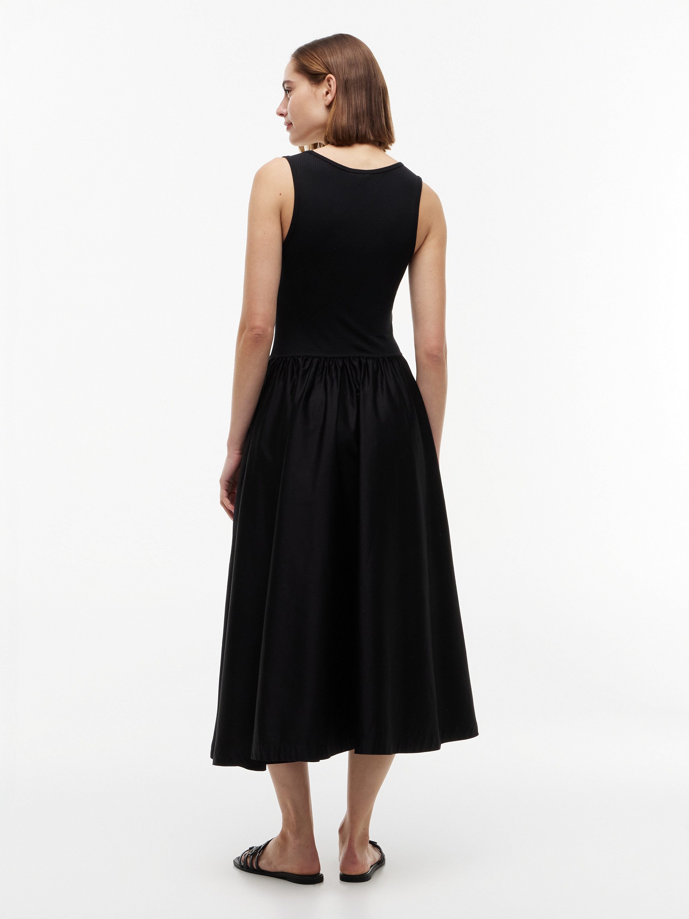 Tommy Hilfiger A-Linien-Kleid 5X2 RIB MIX MEDIA DRESS Baumwollmischung, figurbetont, Oberteil in gerippter Struktur