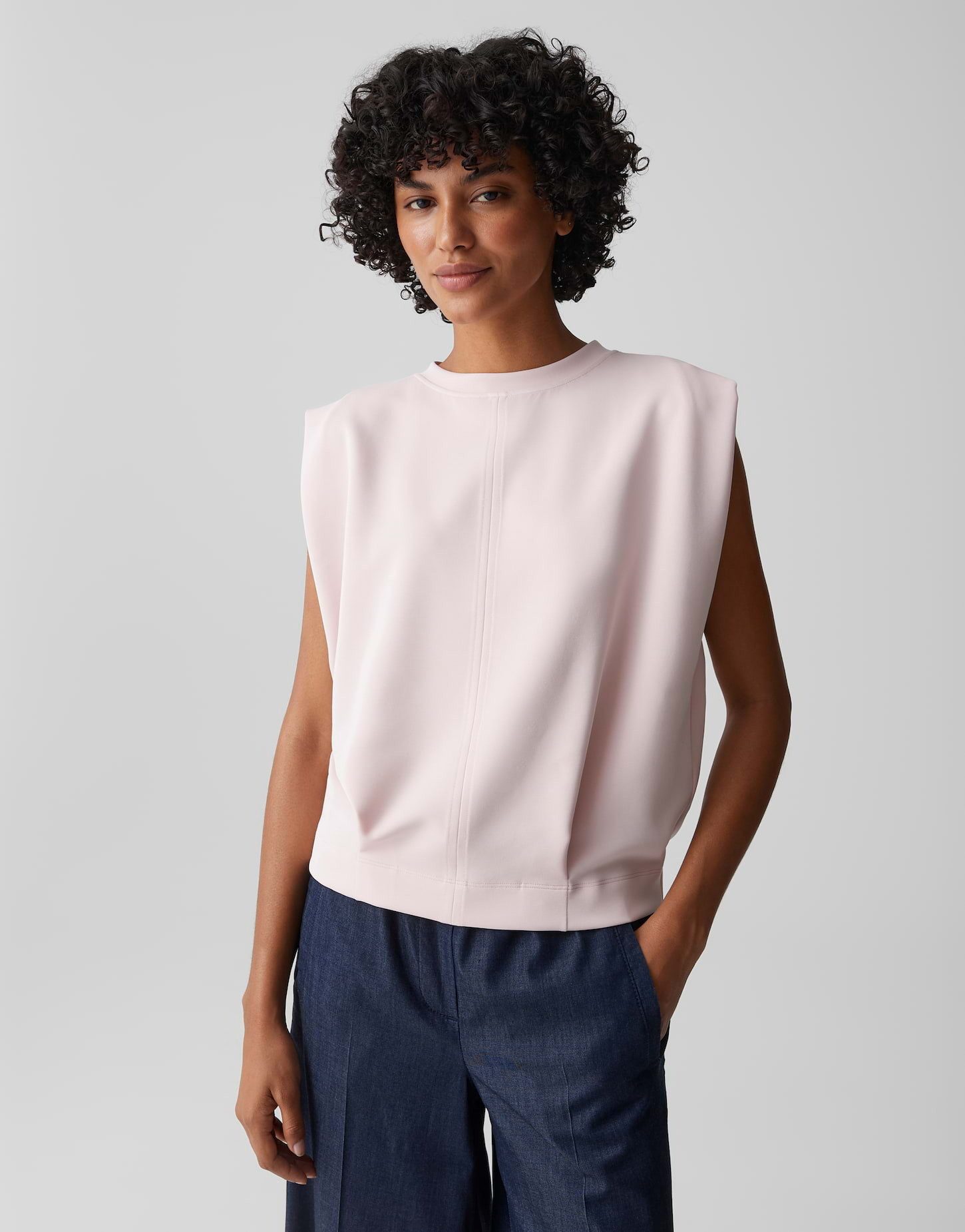 OPUS Sweatshirt Goasis aus softem Sweat mit samtiger Oberfläche Zarte Falten geben dem Look eine lockere Leichtigkeit