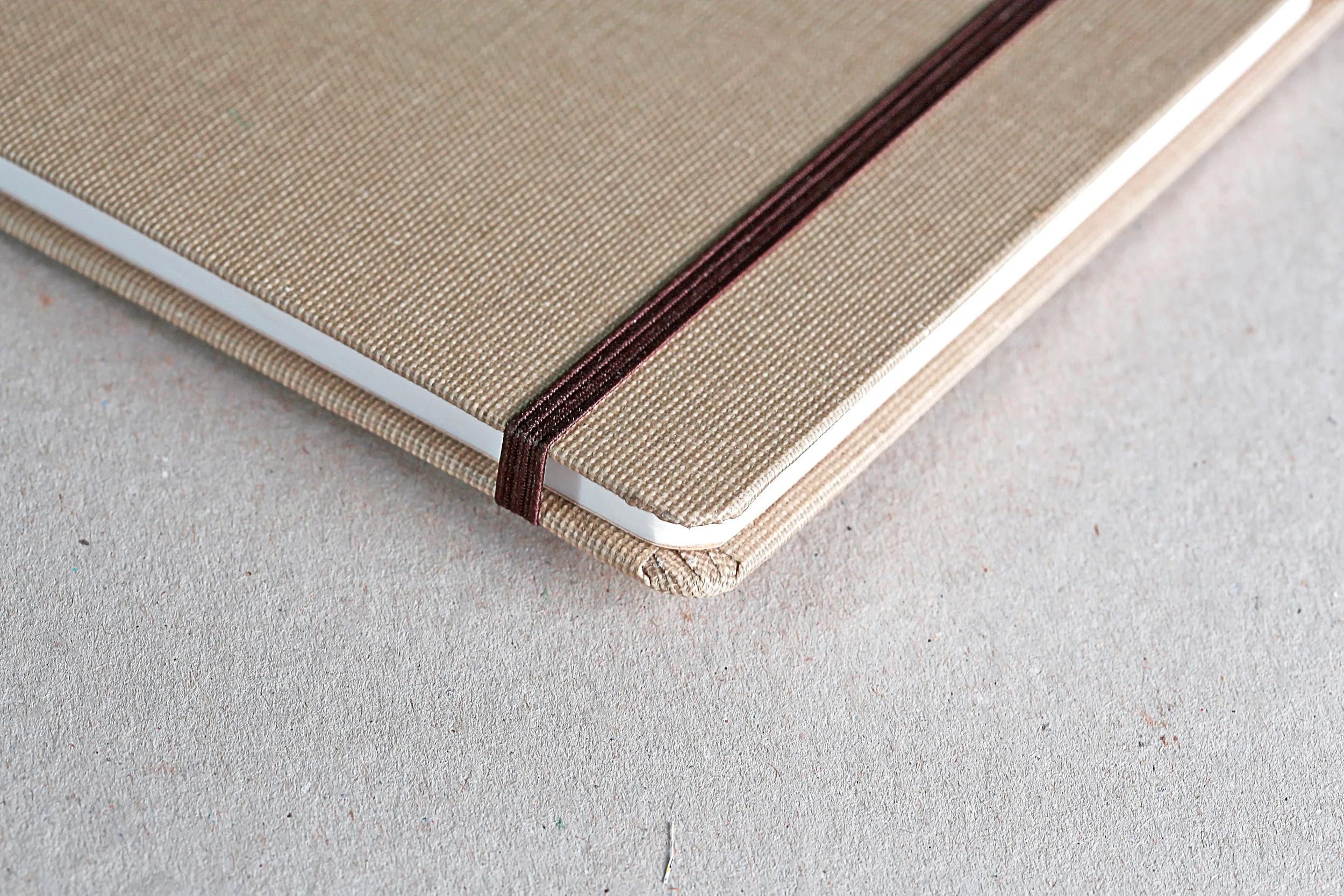 CLAIREFONTAINE Fotoalbum Reisealbum A6 Goldine Leinen, 32 Blatt 30x30cm Natur 96100C, Kunst Clairefontaine