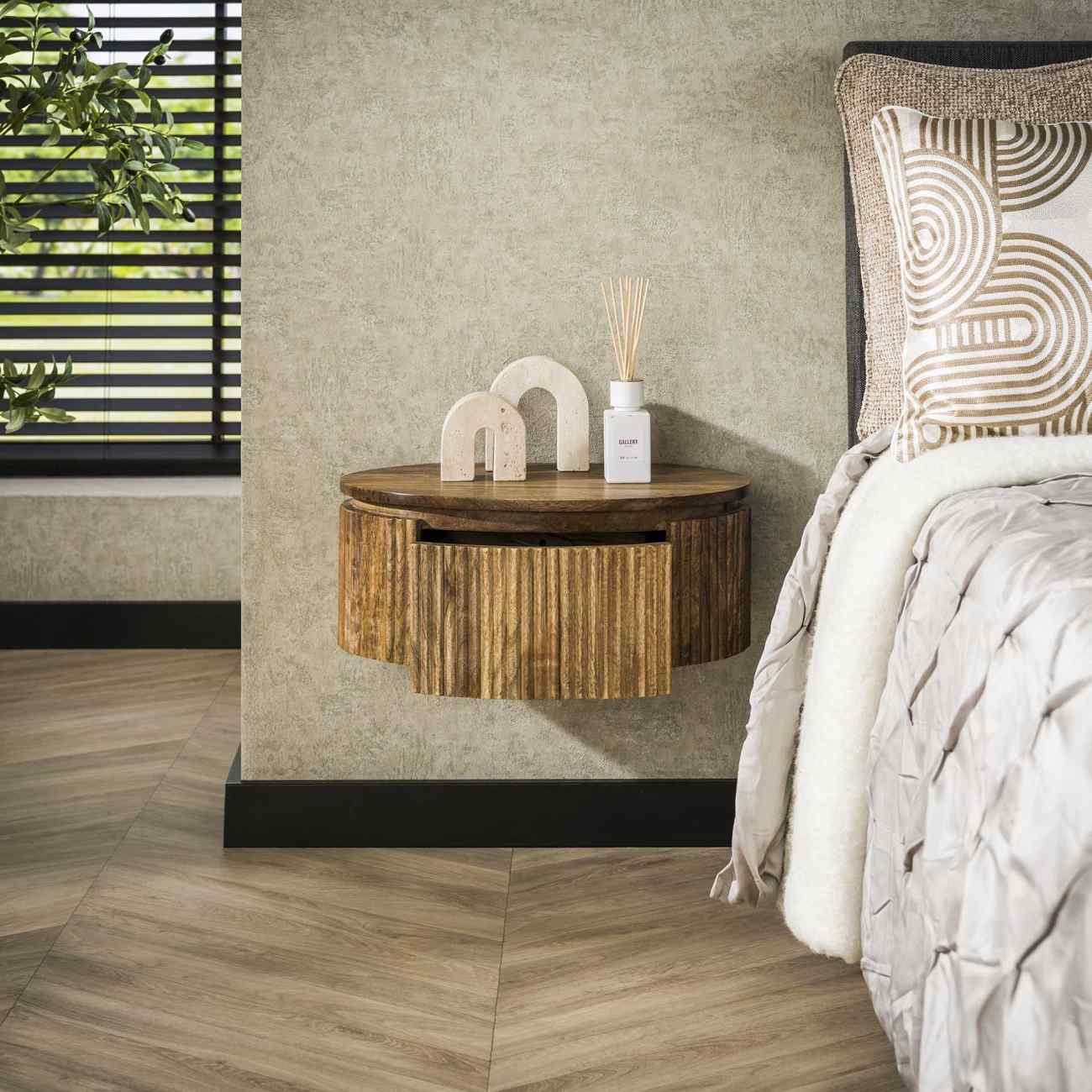 Feeling4Home Nachttisch Nachttisch Vagula - Mangoholz massiv Natur, mit Schublade, Schwebendes Design mit schöner Holzmaserung