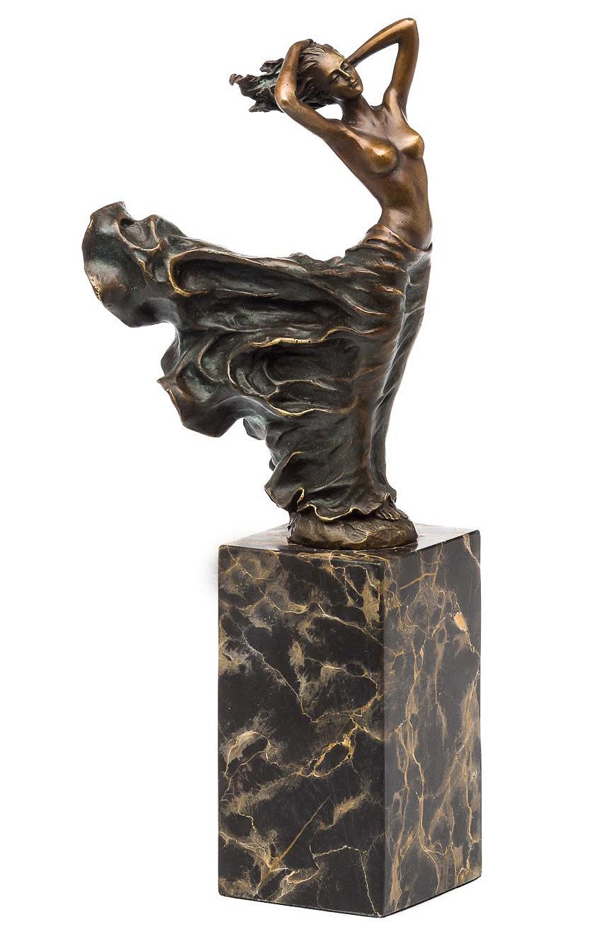 Aubaho Dekoobjekt Bronzeskulptur im Stile der Moderne Bronzestatue Akt auf Steinplinthe