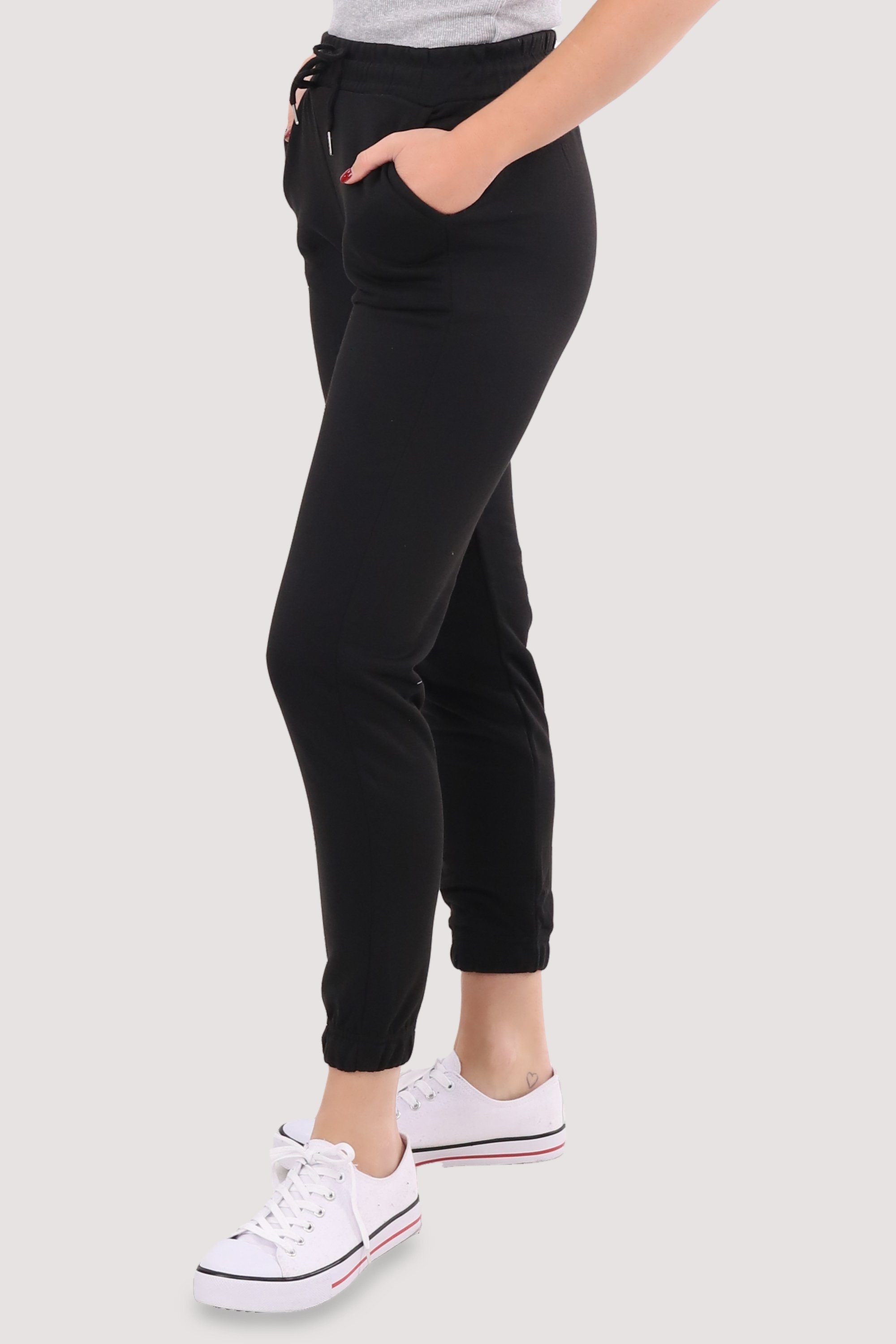 than Jogginghose Unifarben Fit C-9681 malito fashion Sweathose more Slim schwarz Freizeithose