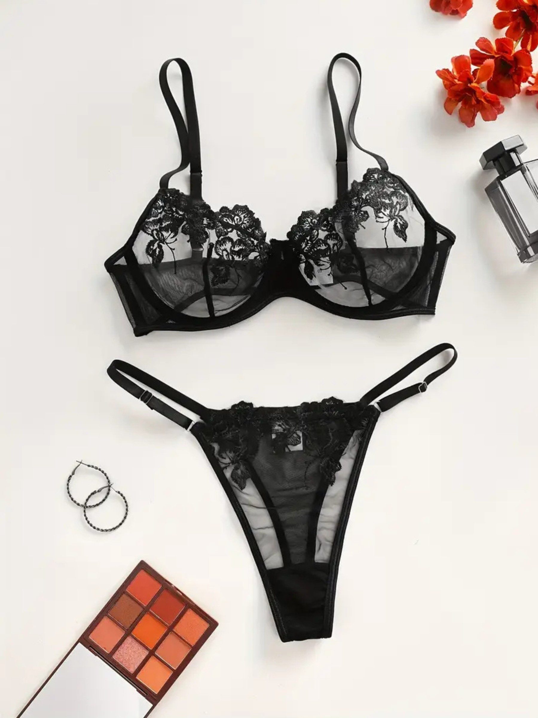Elegant Love Set: Bügel-BH Spitzen-Dessous-Set für günstig online kaufen