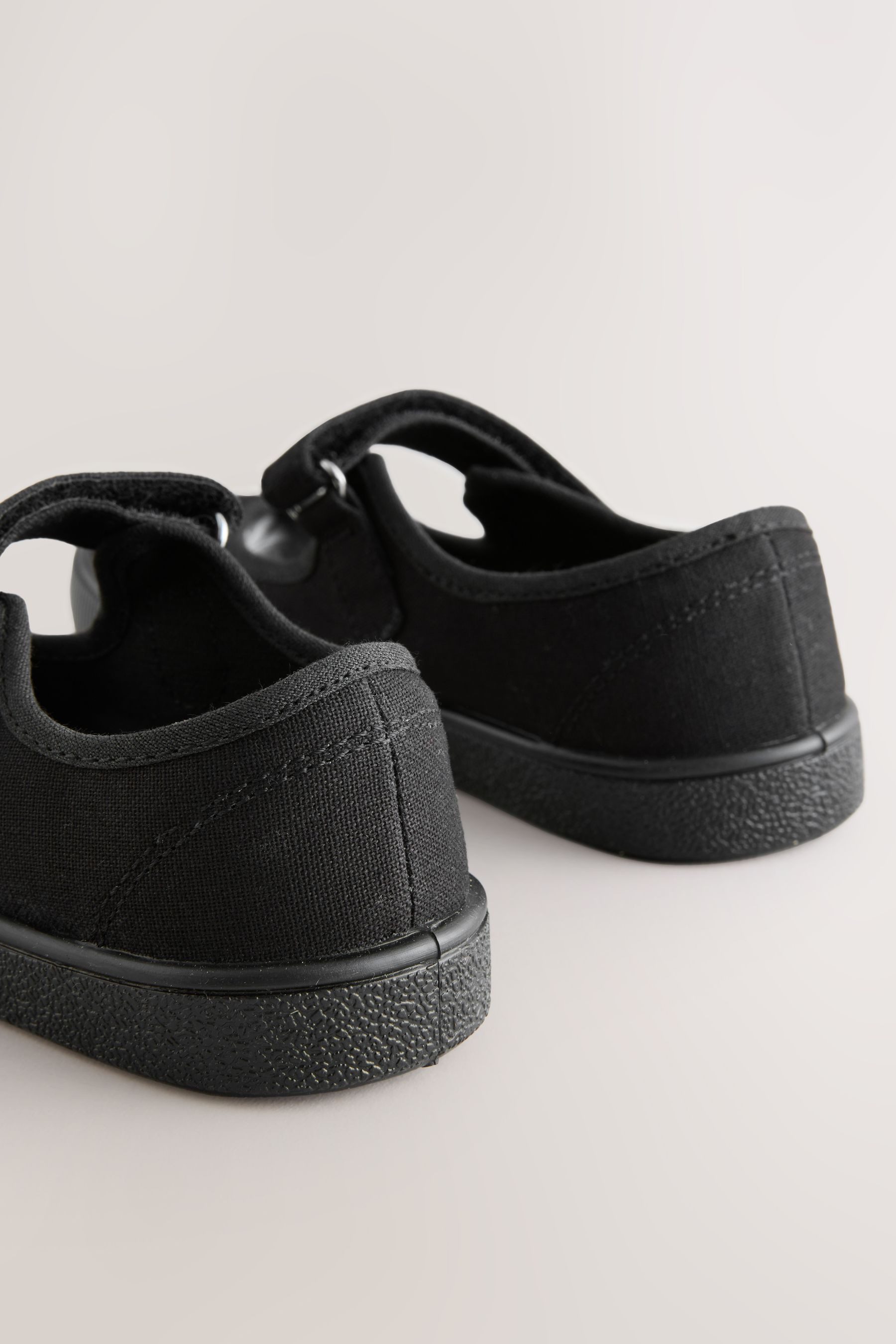 Next Stoffschuhe für die Schule mit Schleife Sneaker – Bild 3 von 5