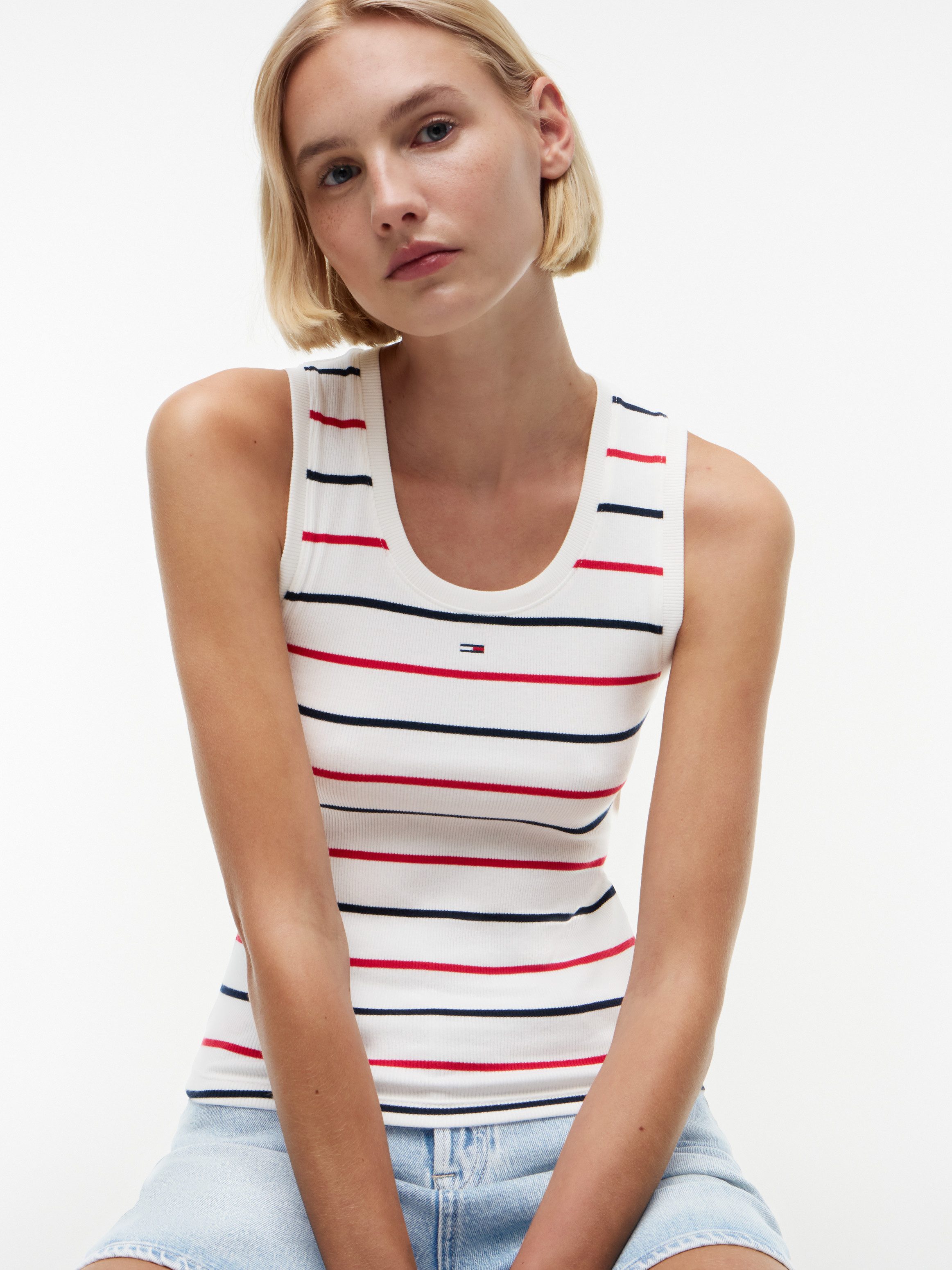 Tommy Jeans Tanktop TJW ESSENTIAL RIB TANK EXT Baumwollmischung, figurbetont, in gerippter Struktur