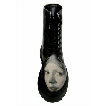 DOGO Girl with A Pearl Earring BW Chelseaboots Vegan