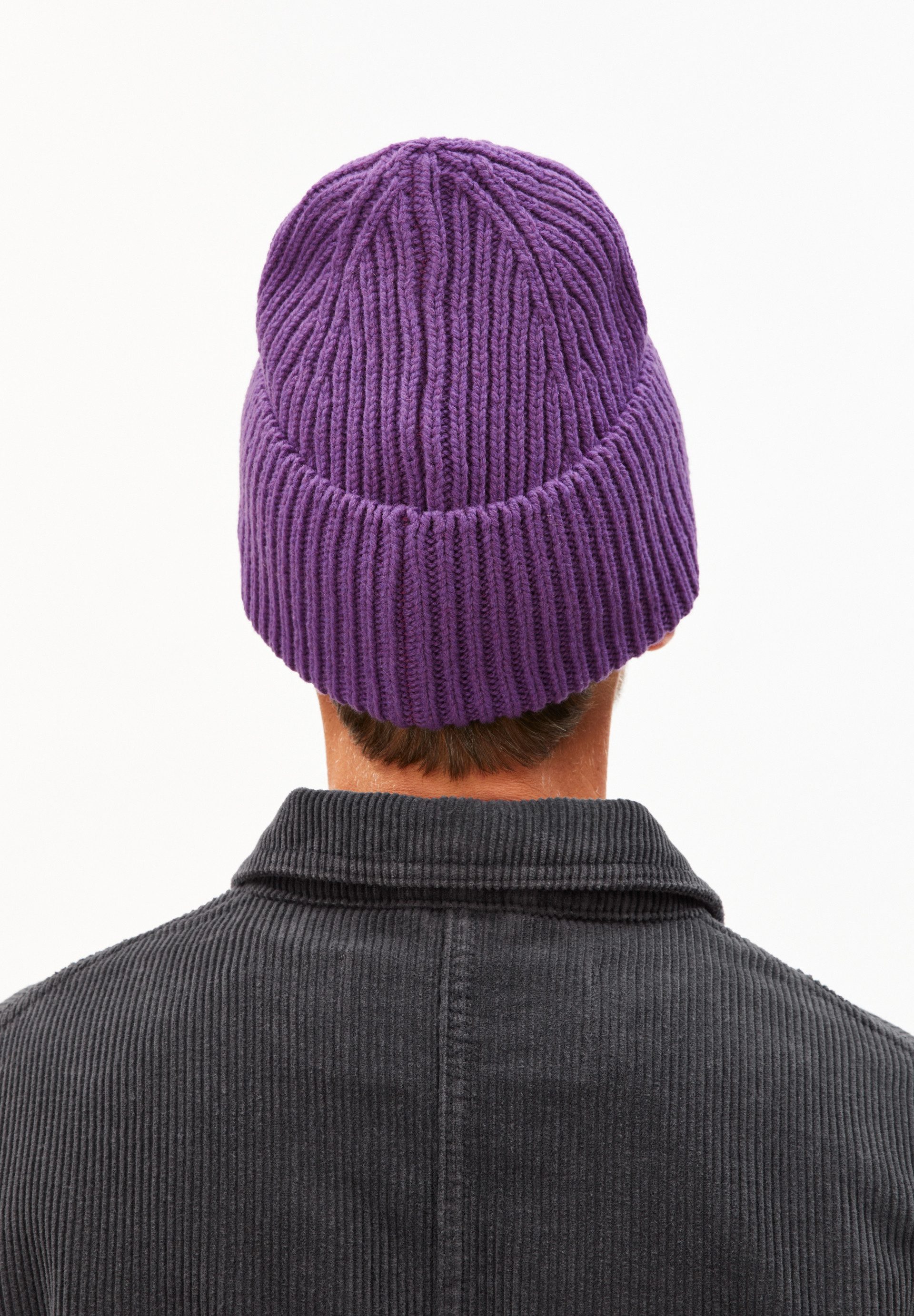 Armedangels Strickmütze LELEAA Unisex Mütze Aus Recyceltem Kashmir Mix