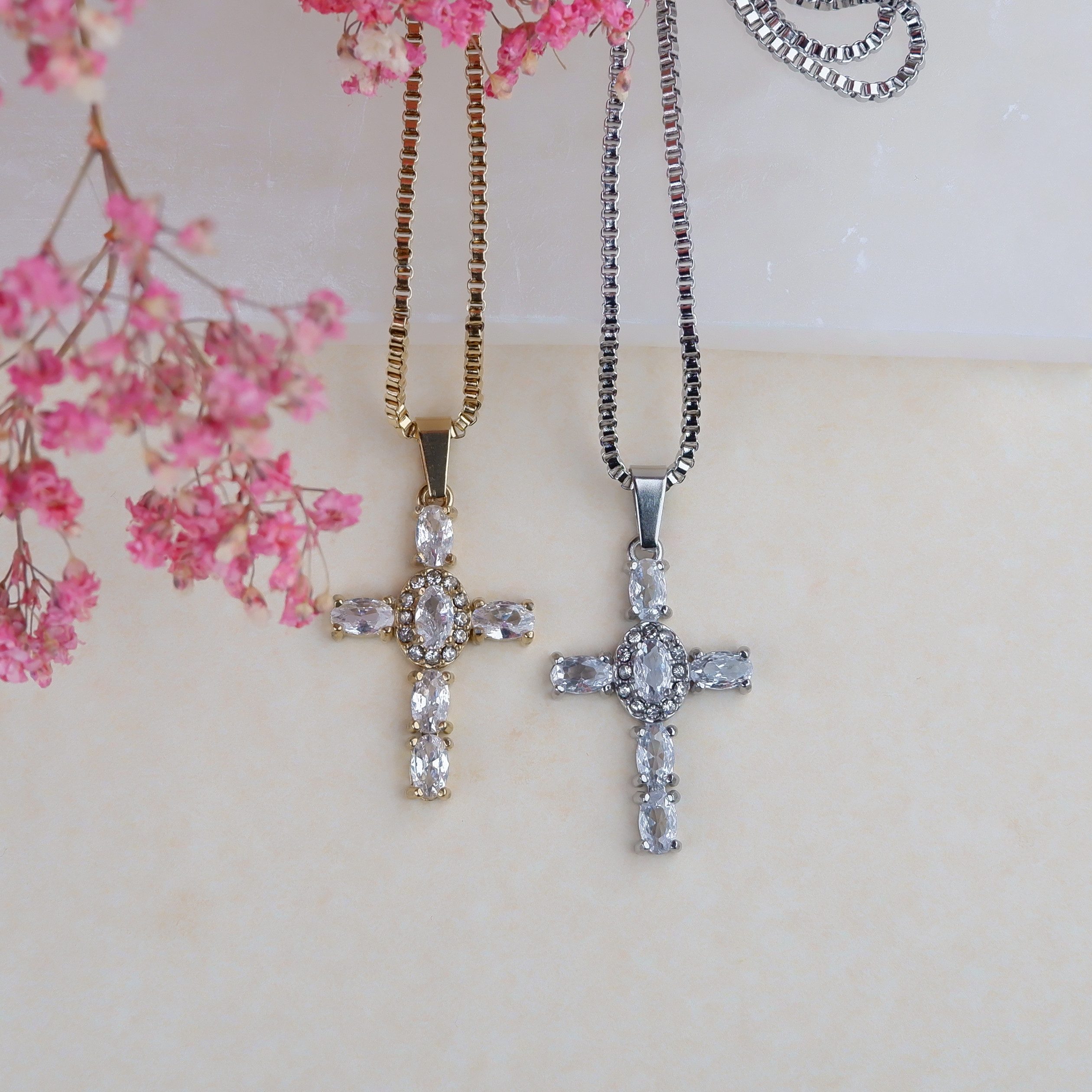 SHELAGO Kette mit Anhänger - Zirkonia Kreuz Halskette Damen - Edelstahl Ket günstig online kaufen