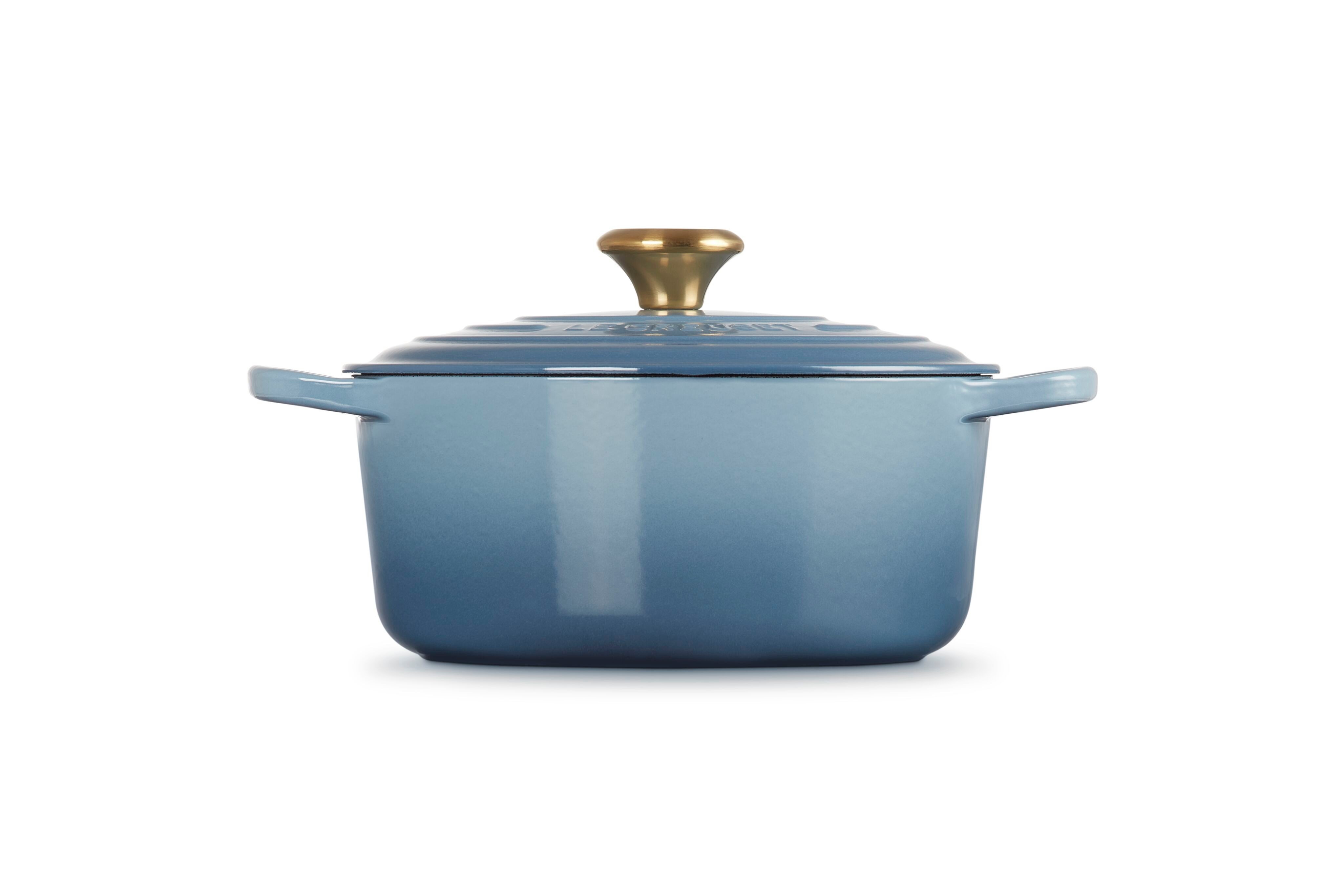 LE CREUSET Bräter Signature Gusseisen-Bräter, Gusseisen, Rund, Ø 24 cm, 3,5 l, 4,31 kg, Chambray, 21177244344441