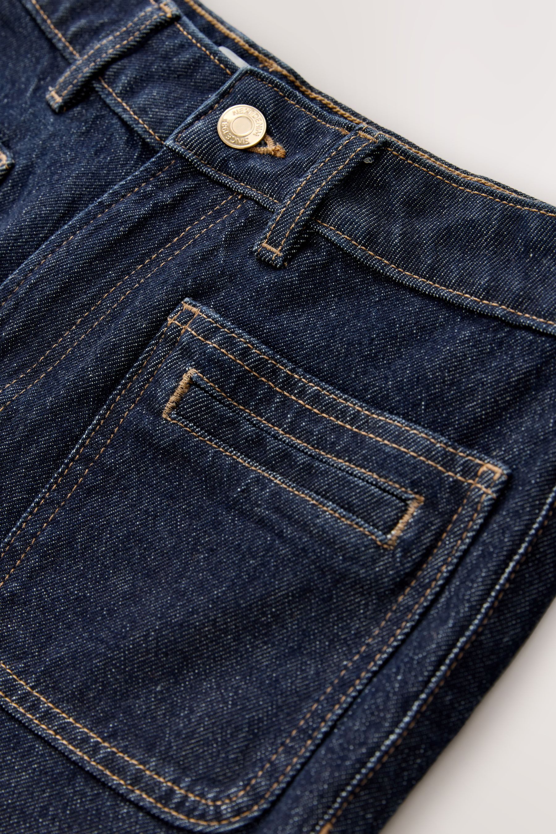 Next Weite Jeans Jeans mit weitem Bein und Tasche, Kurzgröße (1-tlg)