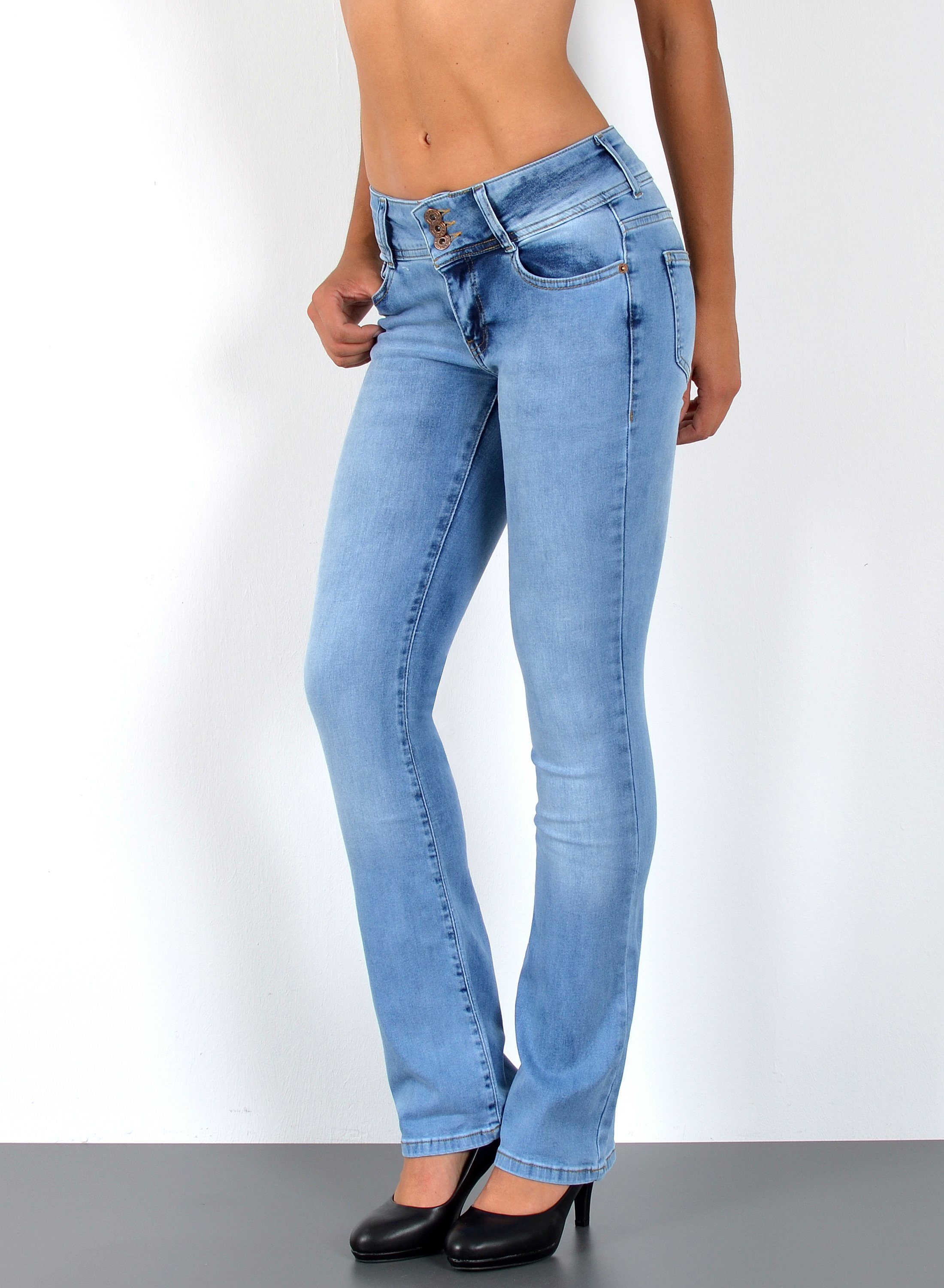 ESRA Bootcut-Jeans B600 Damen Bootcut Jeans Hose Low Waist, bis Übergröße / Plussize Große Größen, Damen Bootcut Hüftjeans Schlaghose mit Stretch, Flared Jeans mit weitem Beim und niedrige Leibhöhe, Damen Schlagjeans Tiefbund, Damen weite Jeans, Damen Flared Jeans Bootcut Jeanshose Schlaghose Schlagjeans, Damen Stretchjeans Damen High Waist Damen Jeanshose Damen Bootcut Hose, Damen Jeans Stretch Damen Hose Bootcut Damen Jeanshose Bootcut, Jeans Damen Bootcut Hose, Damen Jeans Bootcut Hose Damen