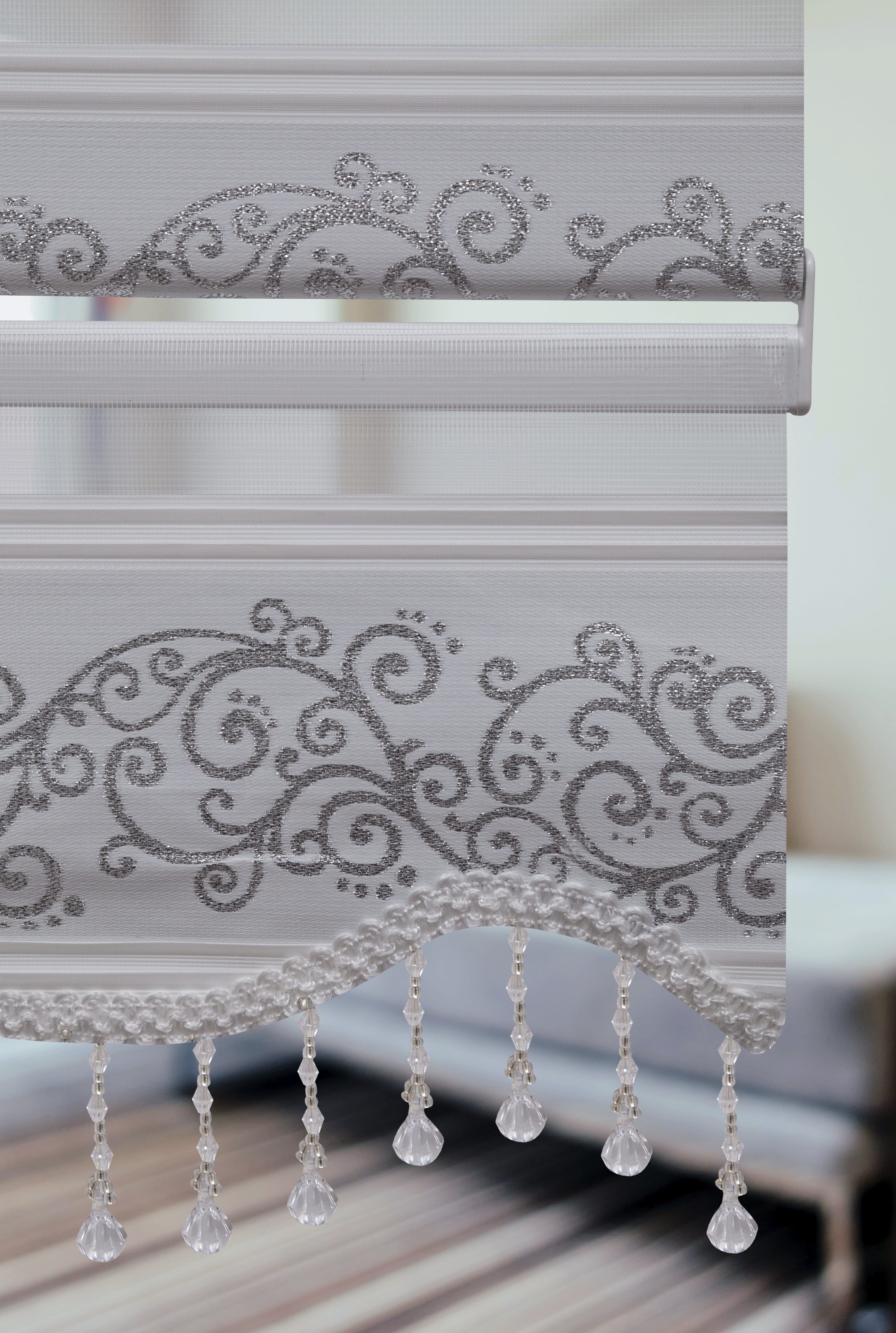 Doppelrollo Doppelrollo Klemmfix ohne Bohren weiß Silber Rankenmuster mit Perlen, Plisseeonline, blickdicht, ohne Bohren, Klemmfix