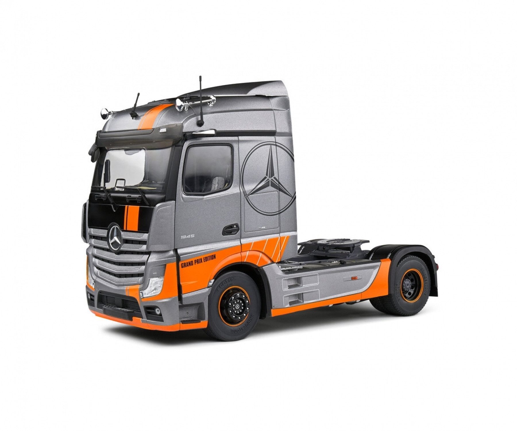 Solido Modellauto Modellauto Maßstab 1:24 Mercedes-Benz Actros L silber 2019 S2400202