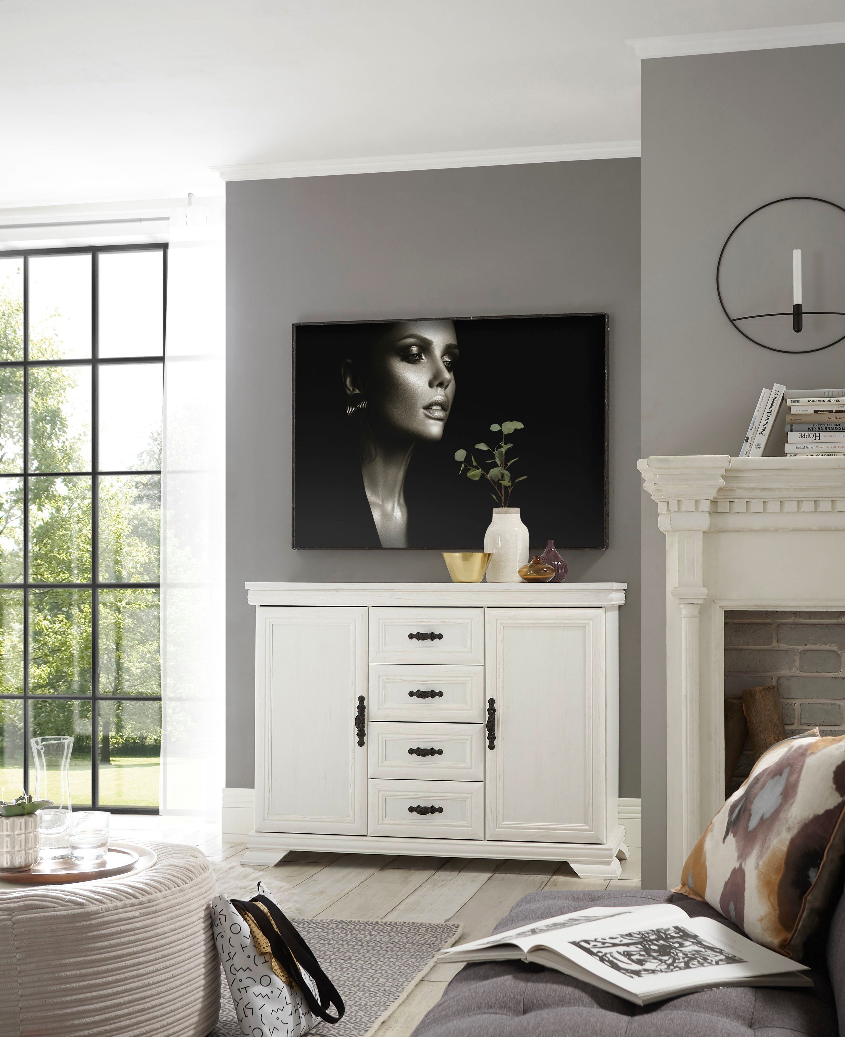 OTTO home Sideboard Royal, eleganter Schrank, Kommode, Stauraumelement im Landhausstil, dekorative Rahmenoptik, Metallgriffe, viel Stauraum, 128 cm breit