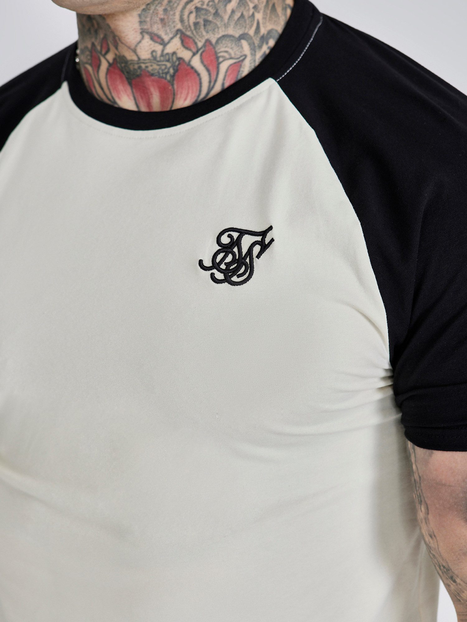 Siksilk T-Shirt SikSilk Herren Ecru Schwarzes günstig online kaufen