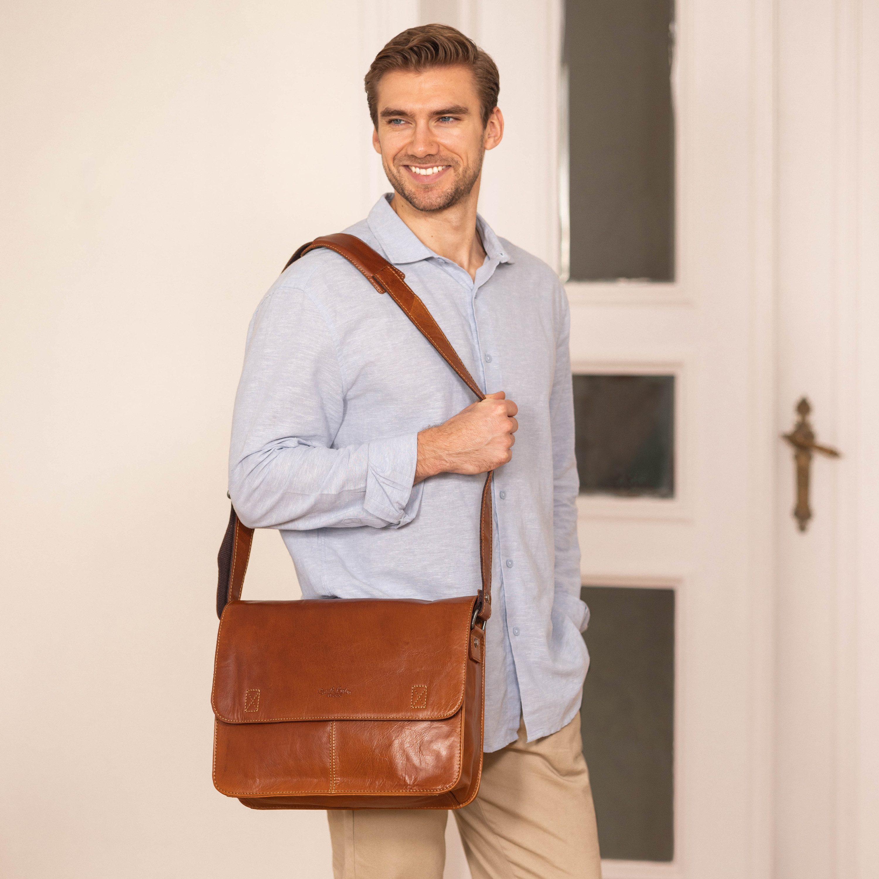 Gusti Leder Umhängetasche Gusti Leder Umhängetasche Pharell (1-tlg)