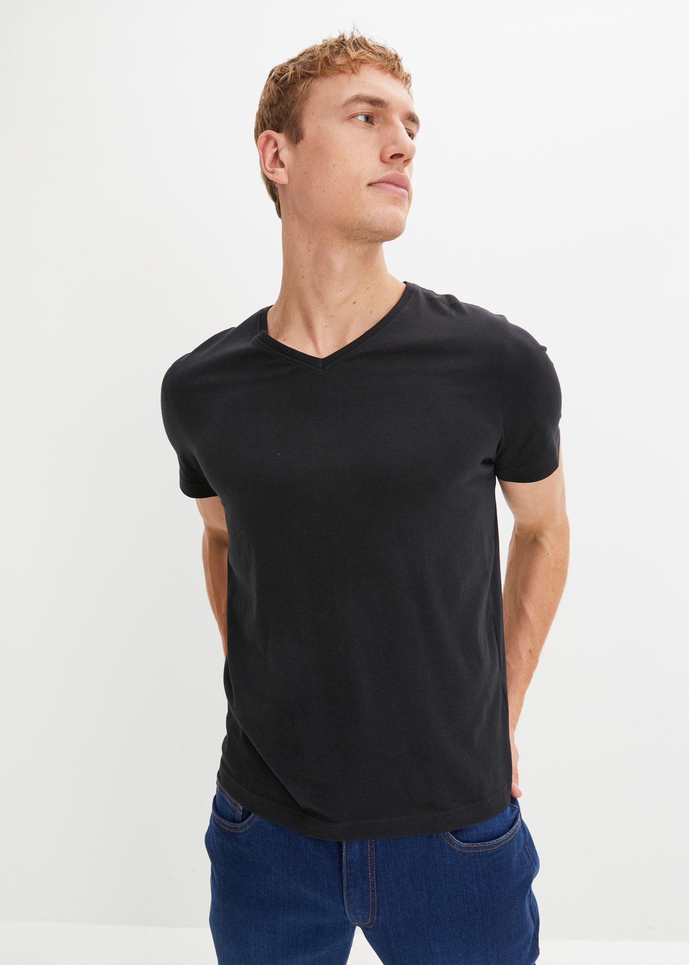 bonprix T-Shirt (Packung, 3-tlg) Regular Fit, V-Ausschnitt, aus Baumwolle