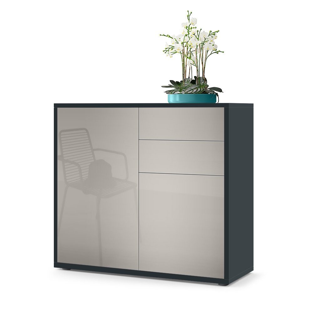 Vladon Kommode Ben V1 (Kommode, mit 2 Türen und 2 Schubladen), Schwarz matt/Sandgrau Hochglanz (79 x 74 x 36 cm)