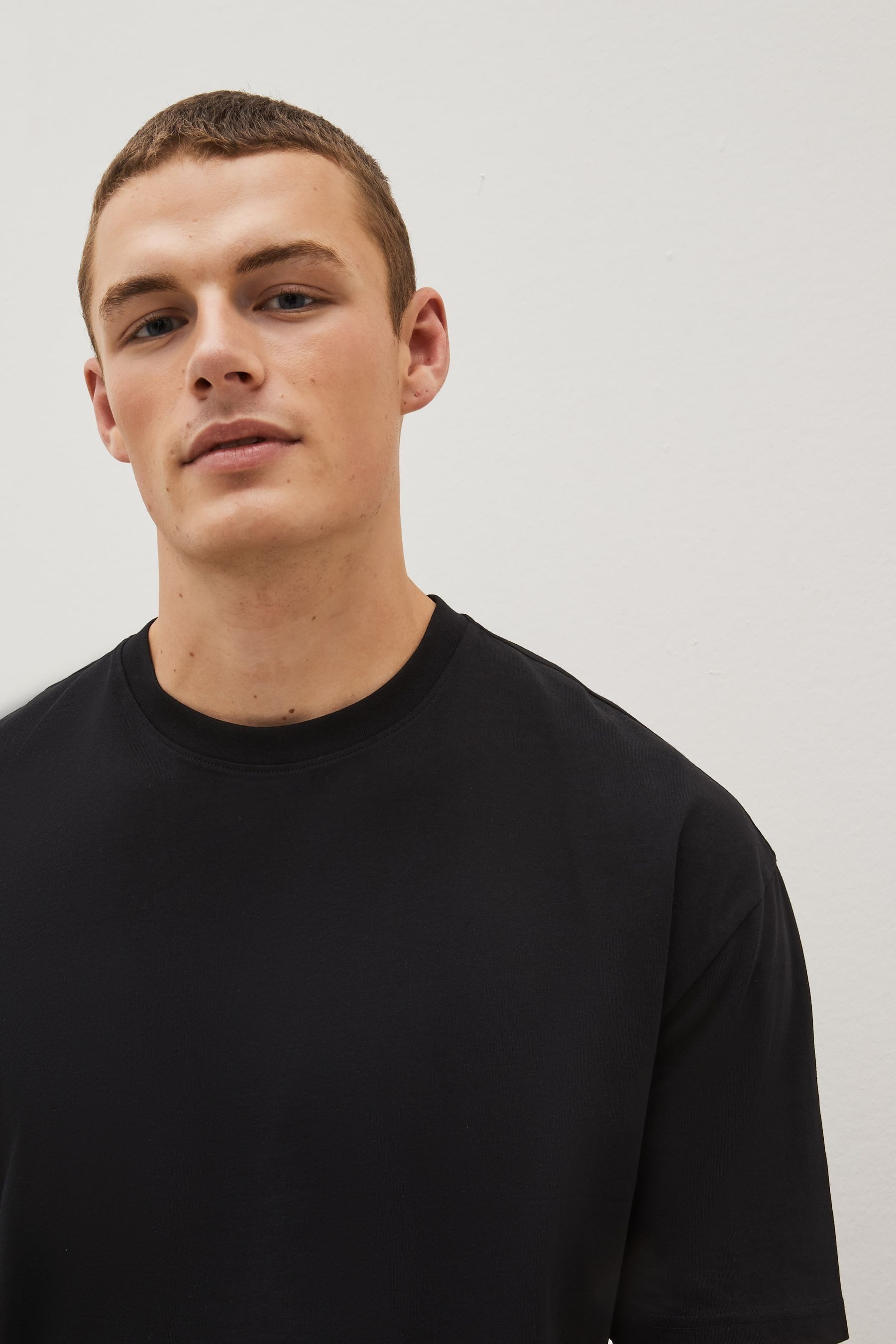 Next T-Shirt Essential T-Shirts im Relaxed Fit, 6er-Pack (6-tlg)