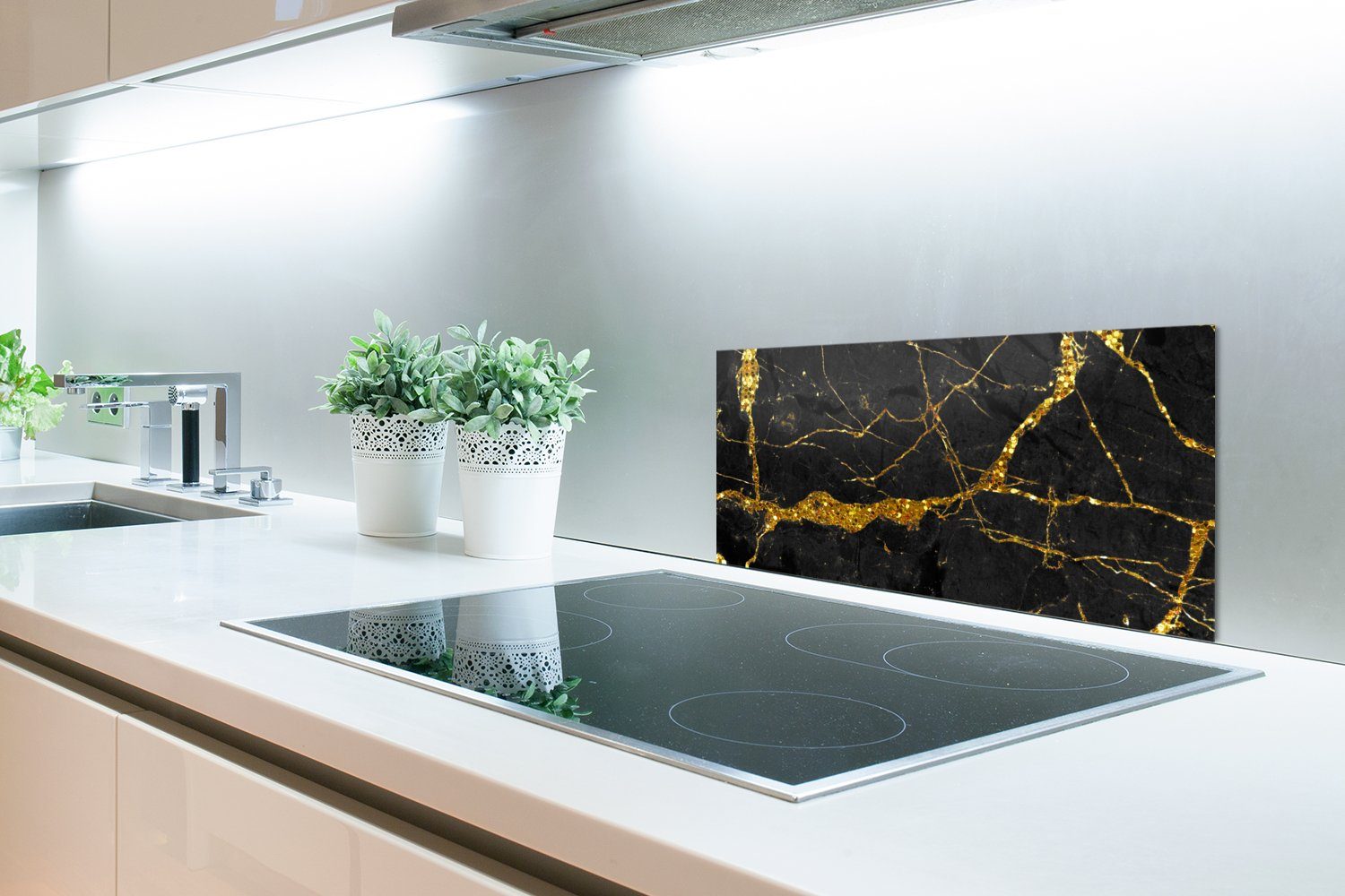 Marmoroptik und Küchen - 60x30 gegen - cm, - MuchoWow (1-tlg), Luxus - Wandschutz, Schwarz Fett Glitzer, - Marmor für Gold Schmutzflecken Küchenrückwand