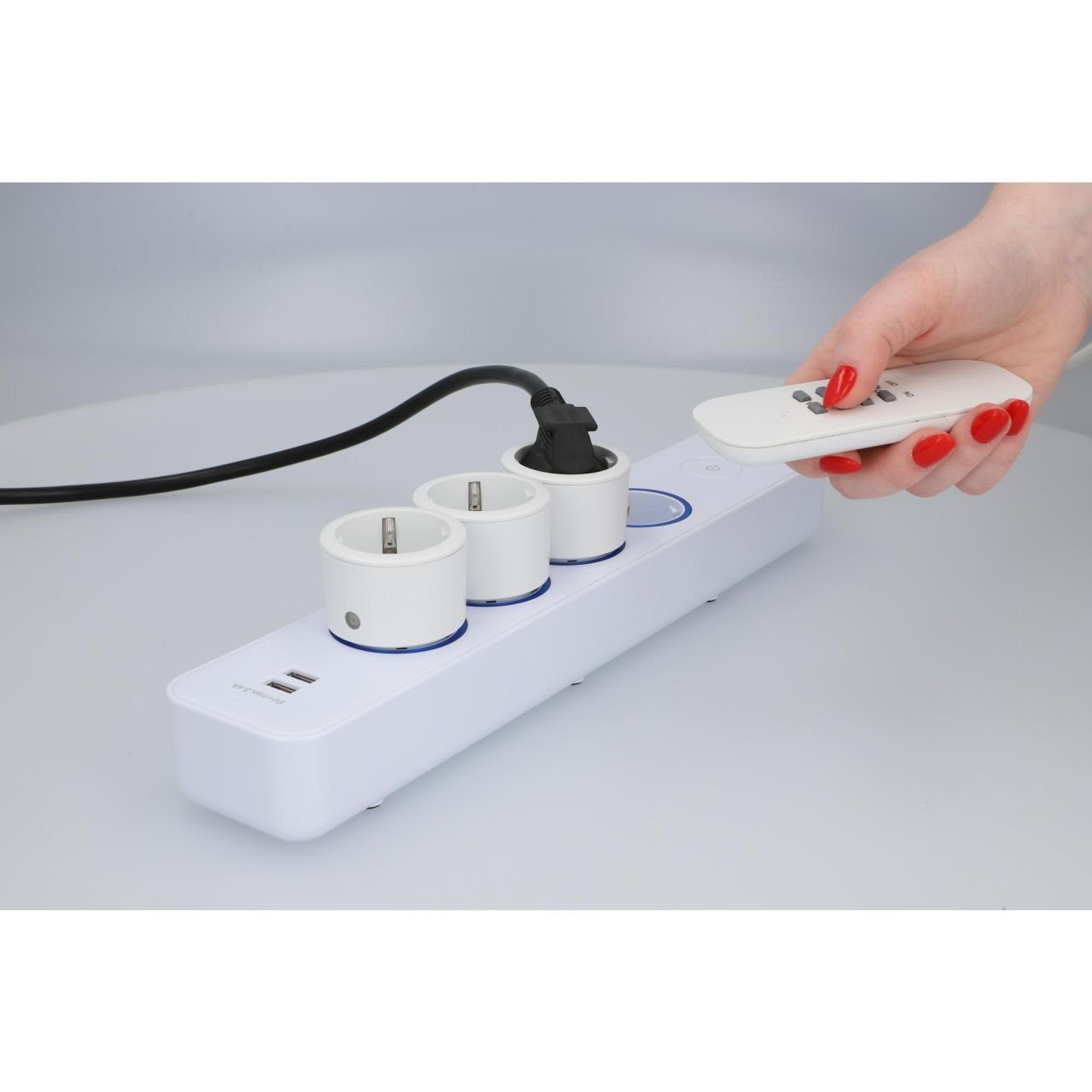 UNITEC Funksteckdose Design Funkfernschalter 3+1 mini rund 3 Steckdosen