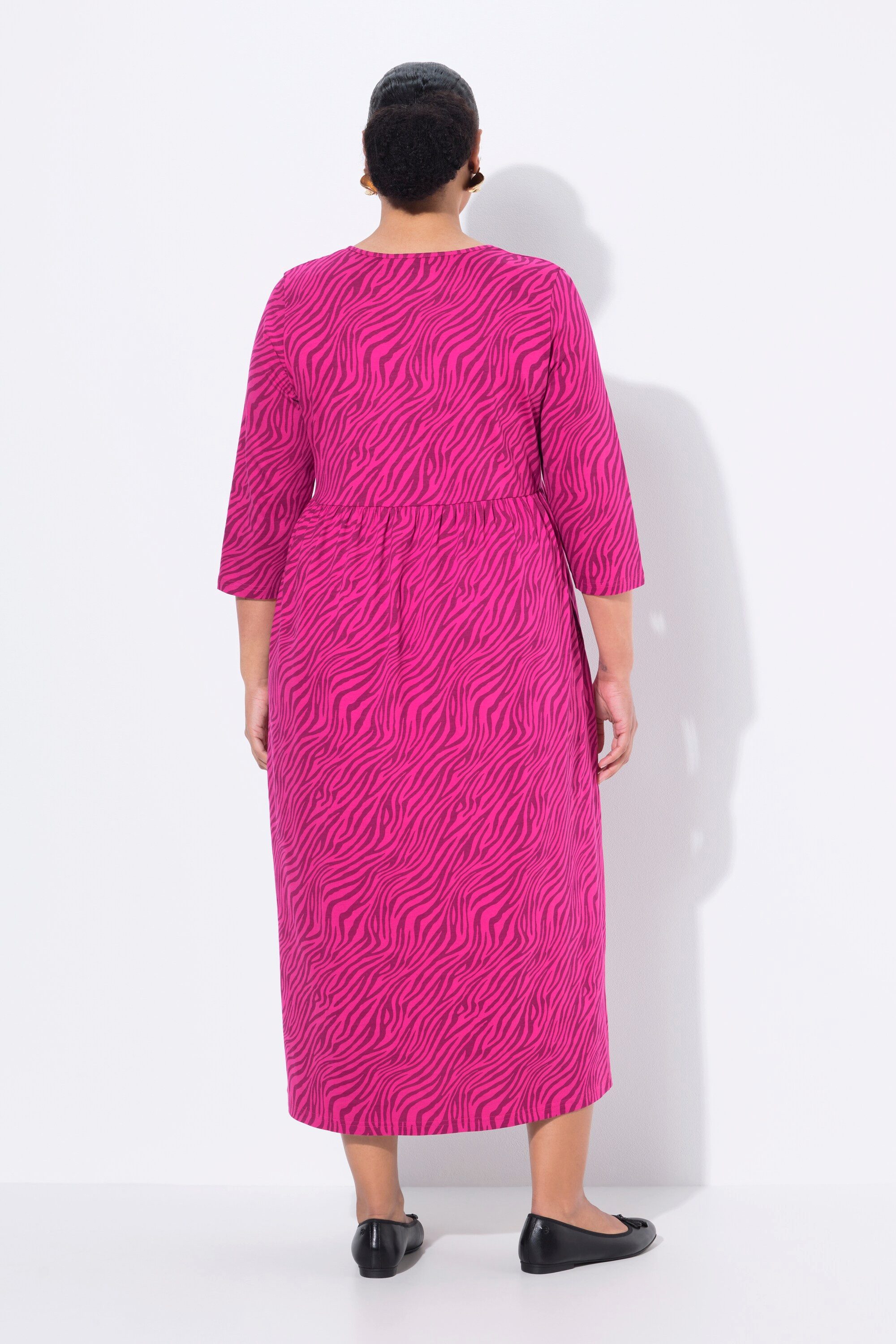 Ulla Popken Maxikleid Jersey-Maxikleid A-Linie Tunika-Ausschnitt 3/4-Arm