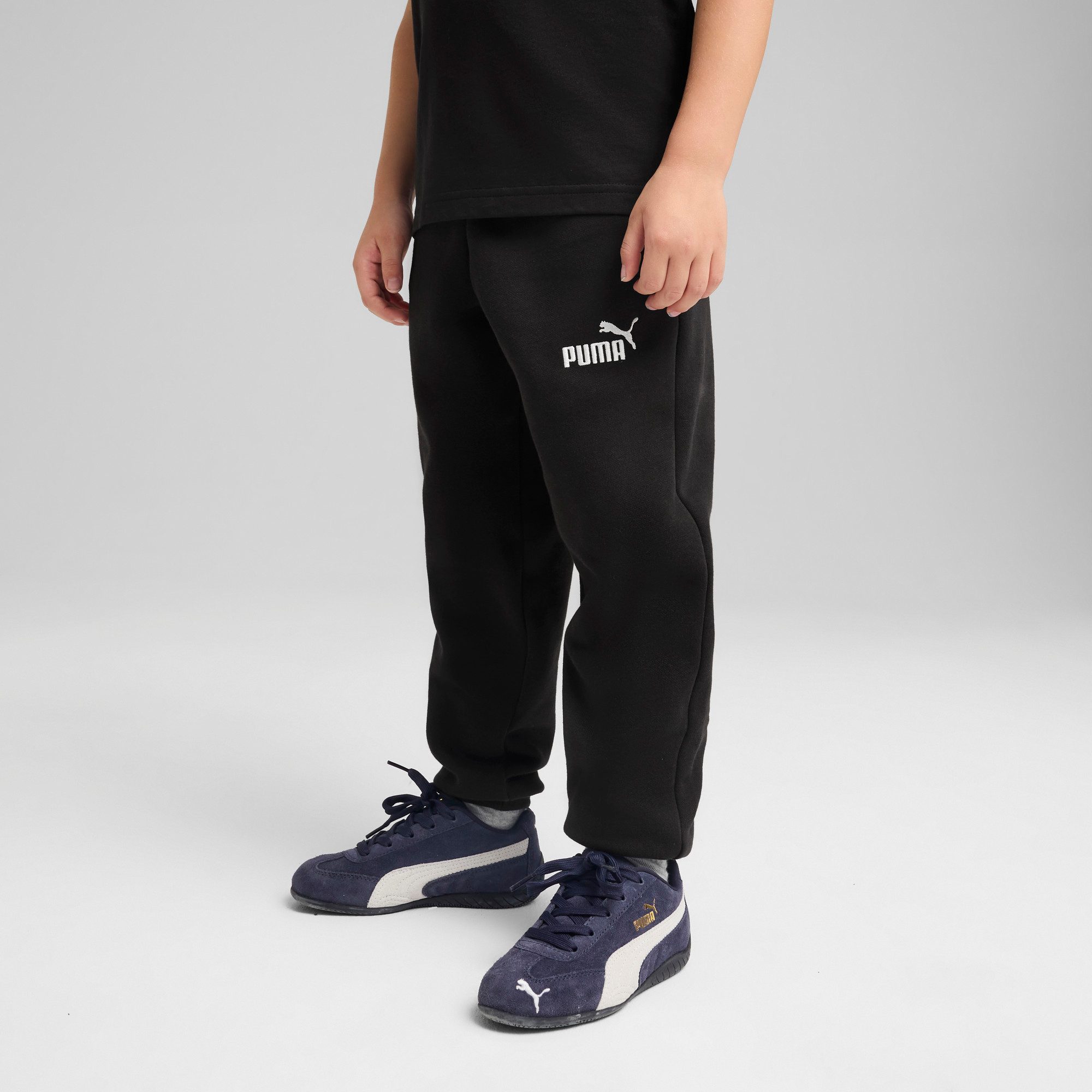 PUMA Trainingshose ESS SMALL NO1 LOGO SWEATPANTS FL PS mit Eingrifftaschen, elastischer Bund, Regular Fit, für Kinder